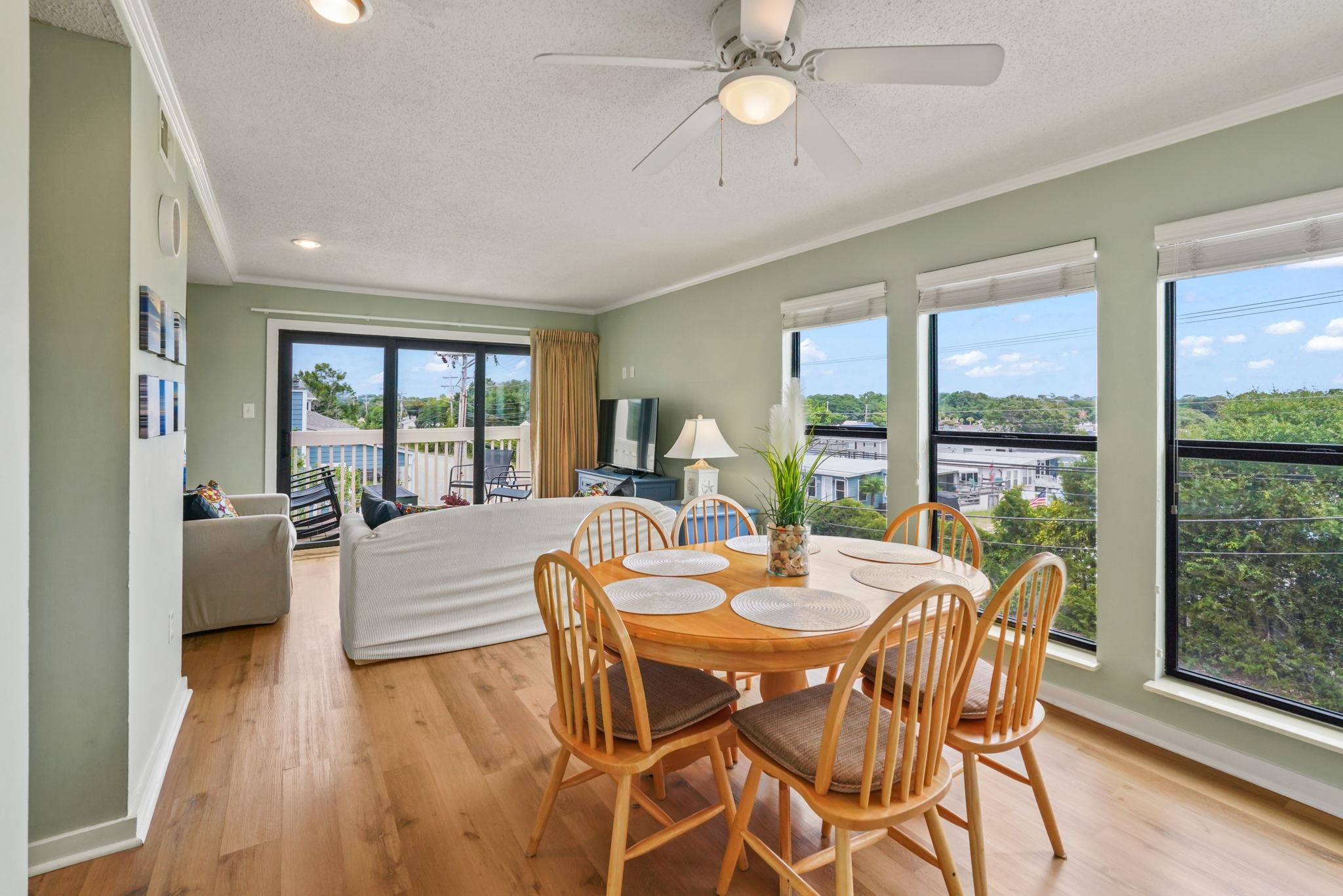9661 Shore Dr. Property Photo 27