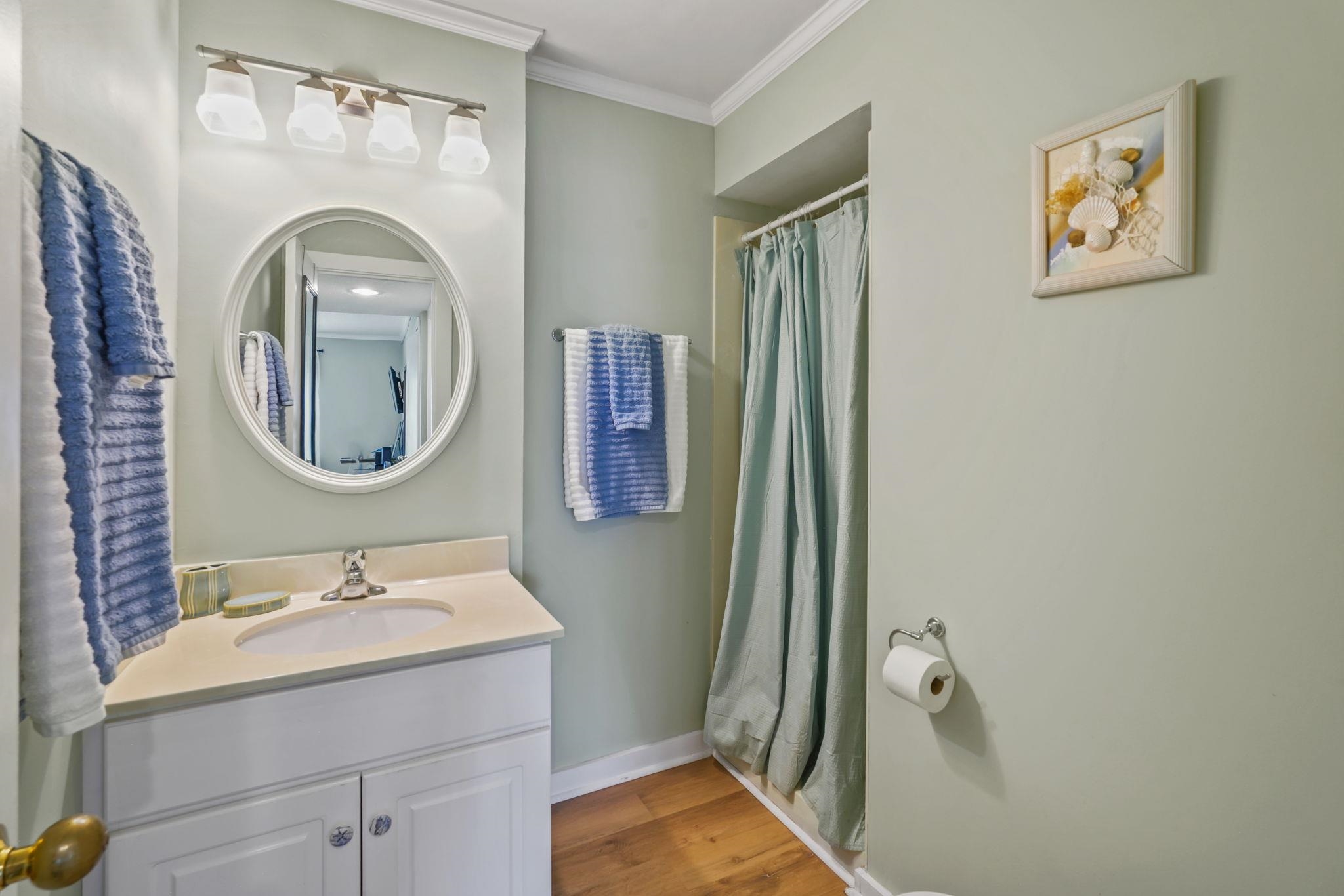 9661 Shore Dr. Property Photo 42