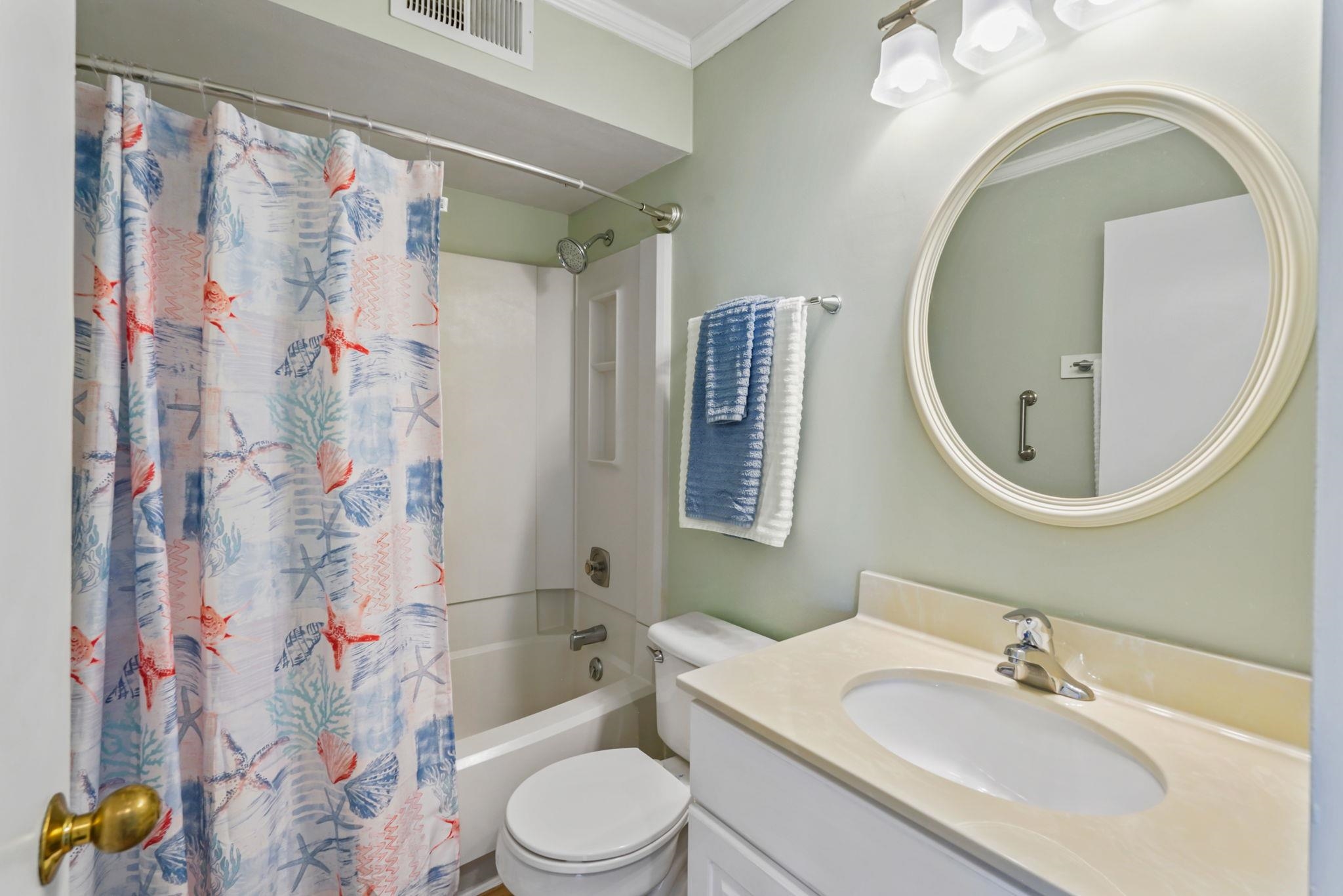 9661 Shore Dr. Property Photo 45