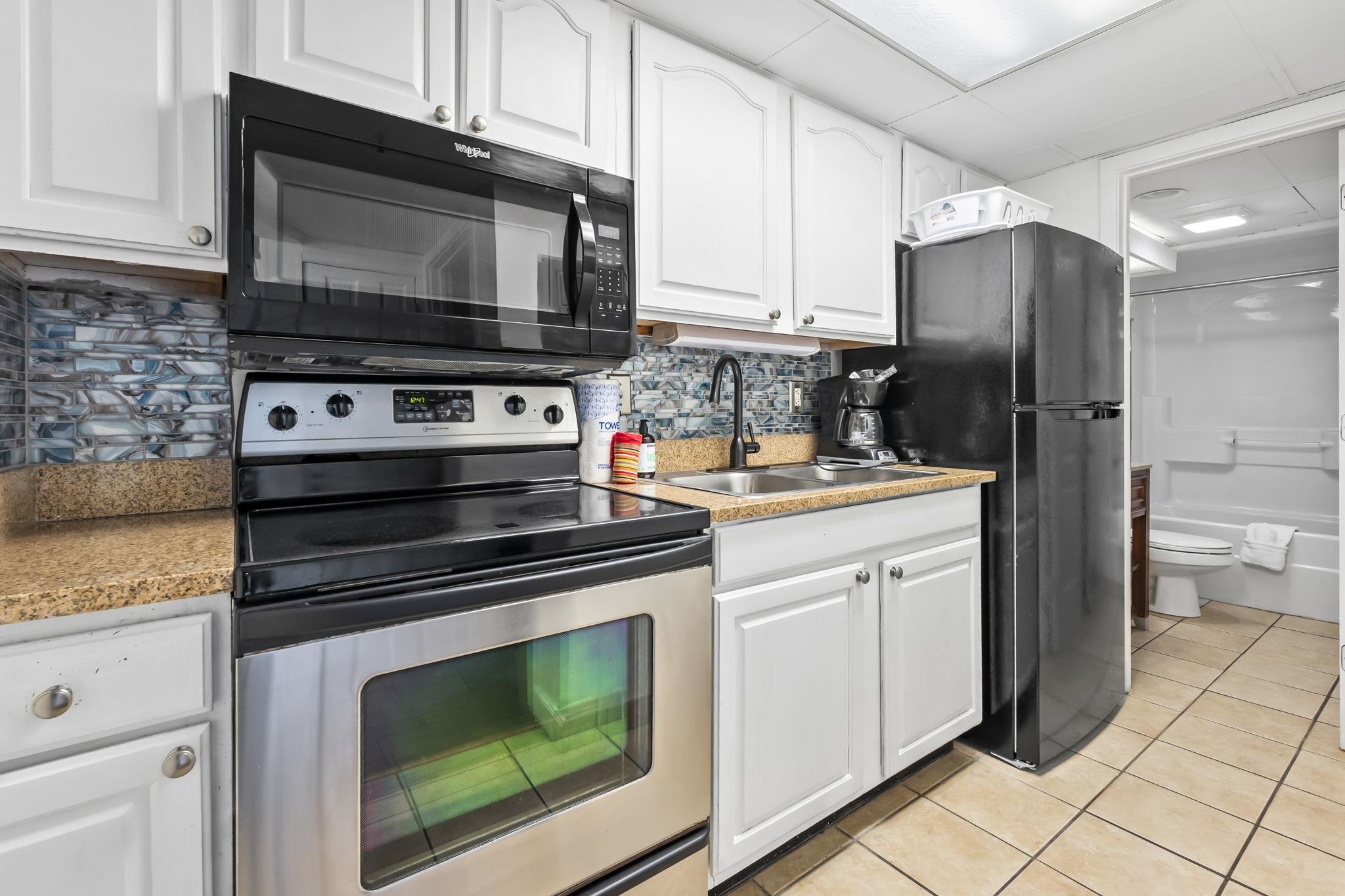 6804 N Ocean Blvd. Property Photo 5