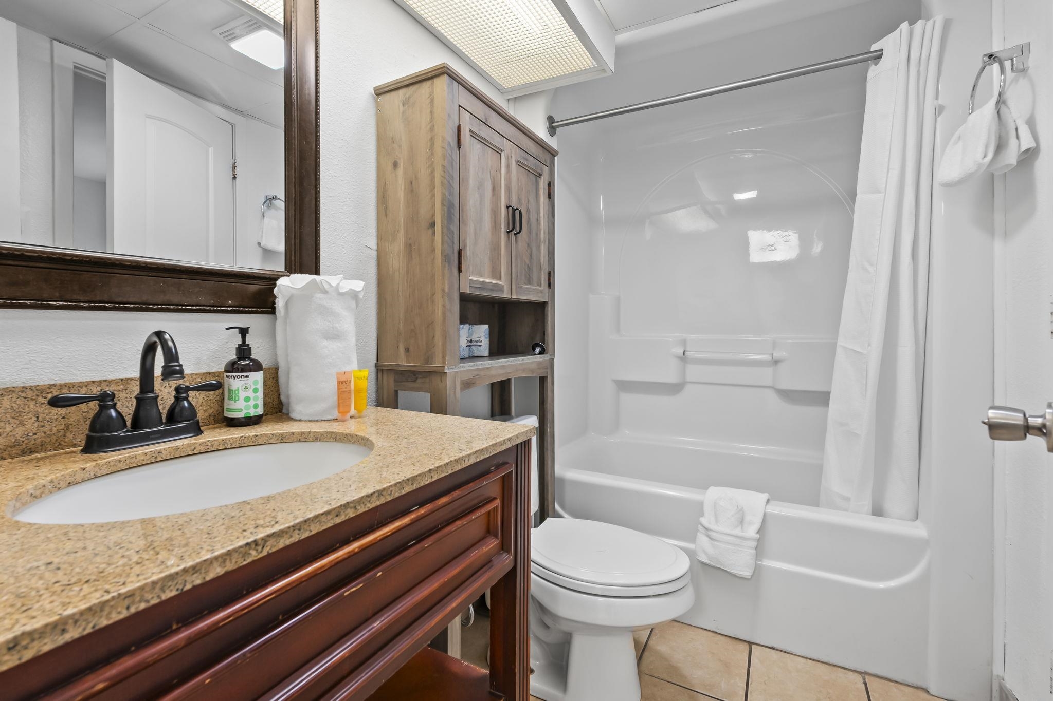 6804 N Ocean Blvd. Property Photo 9
