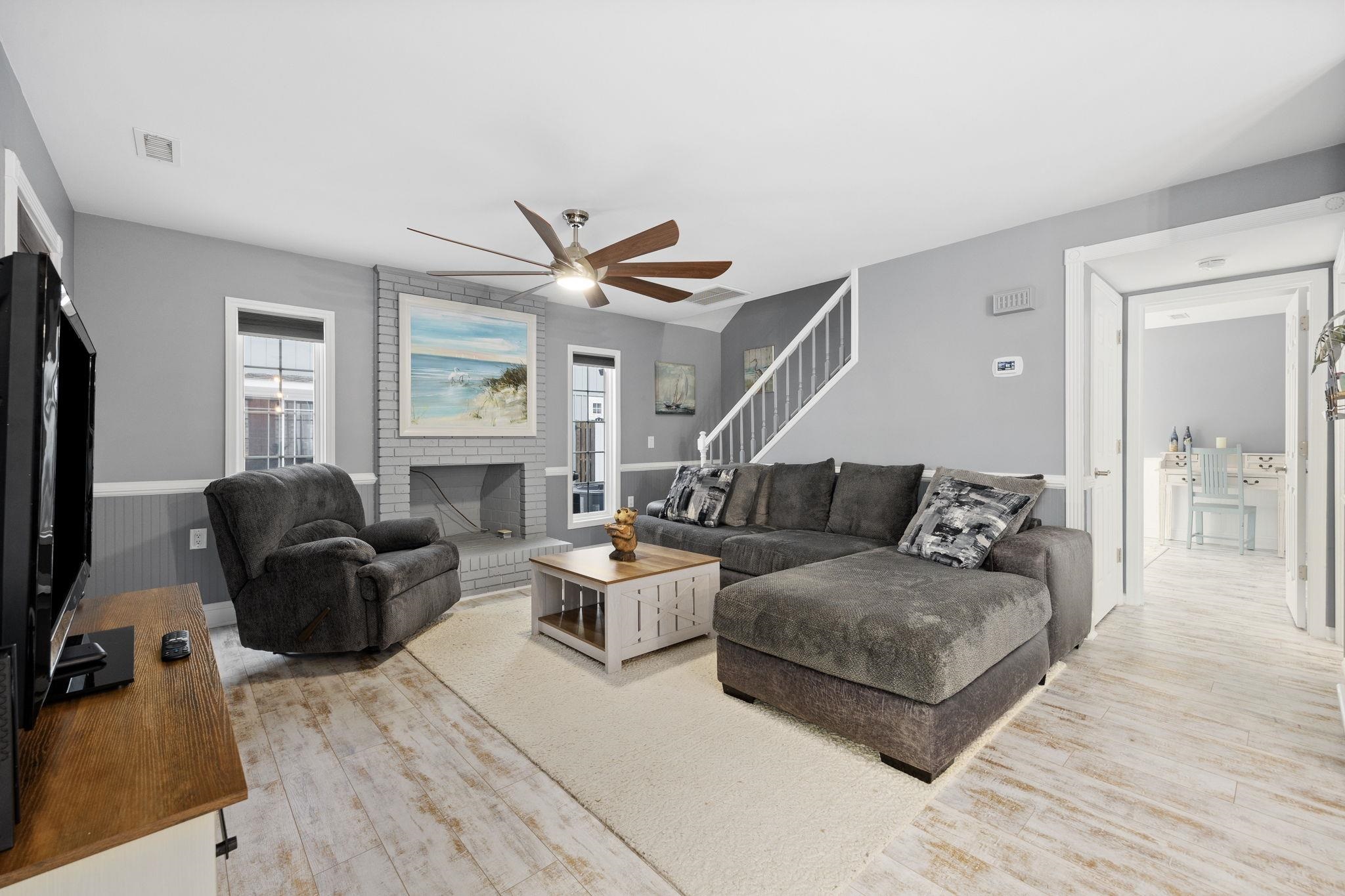 3902 Dunes Dr. Property Photo 10