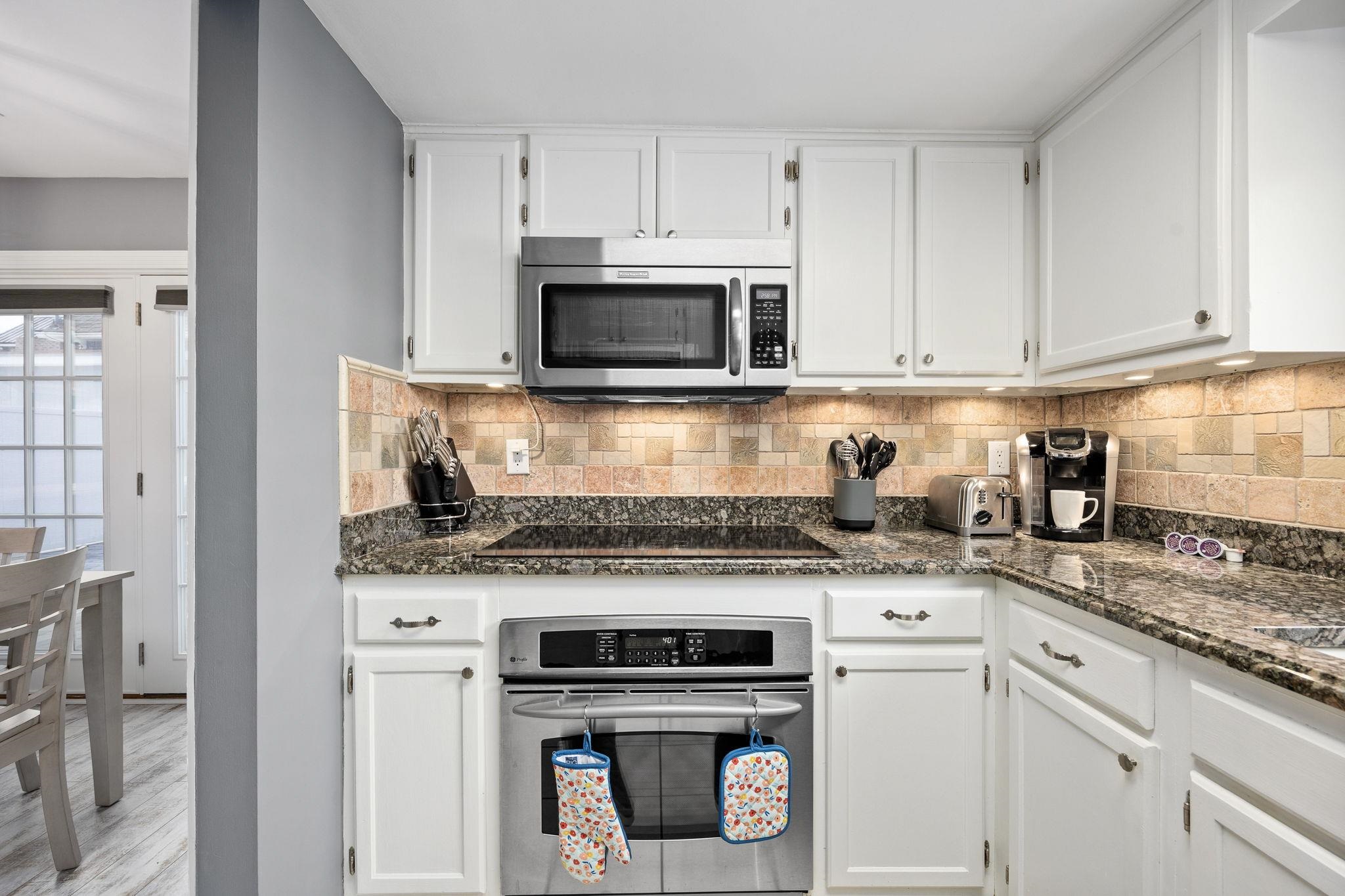 3902 Dunes Dr. Property Photo 15