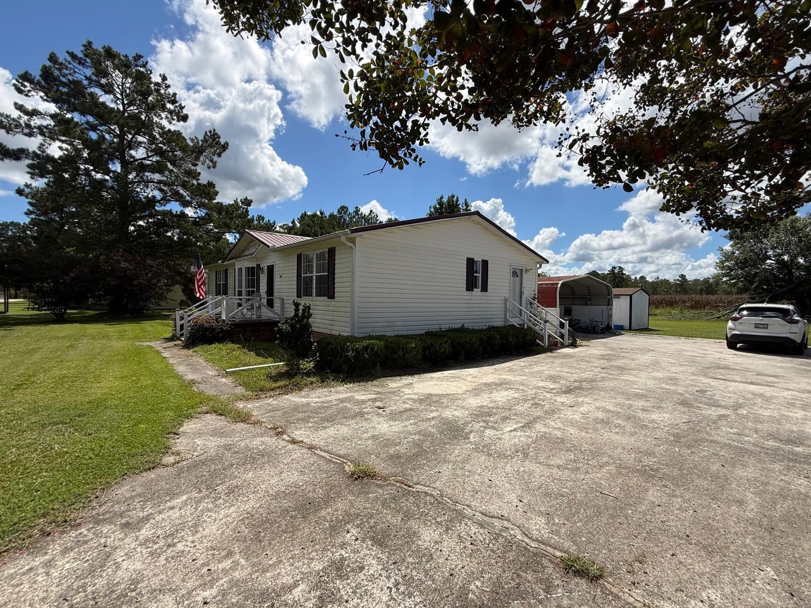980 Highway 747 Property Photo 26