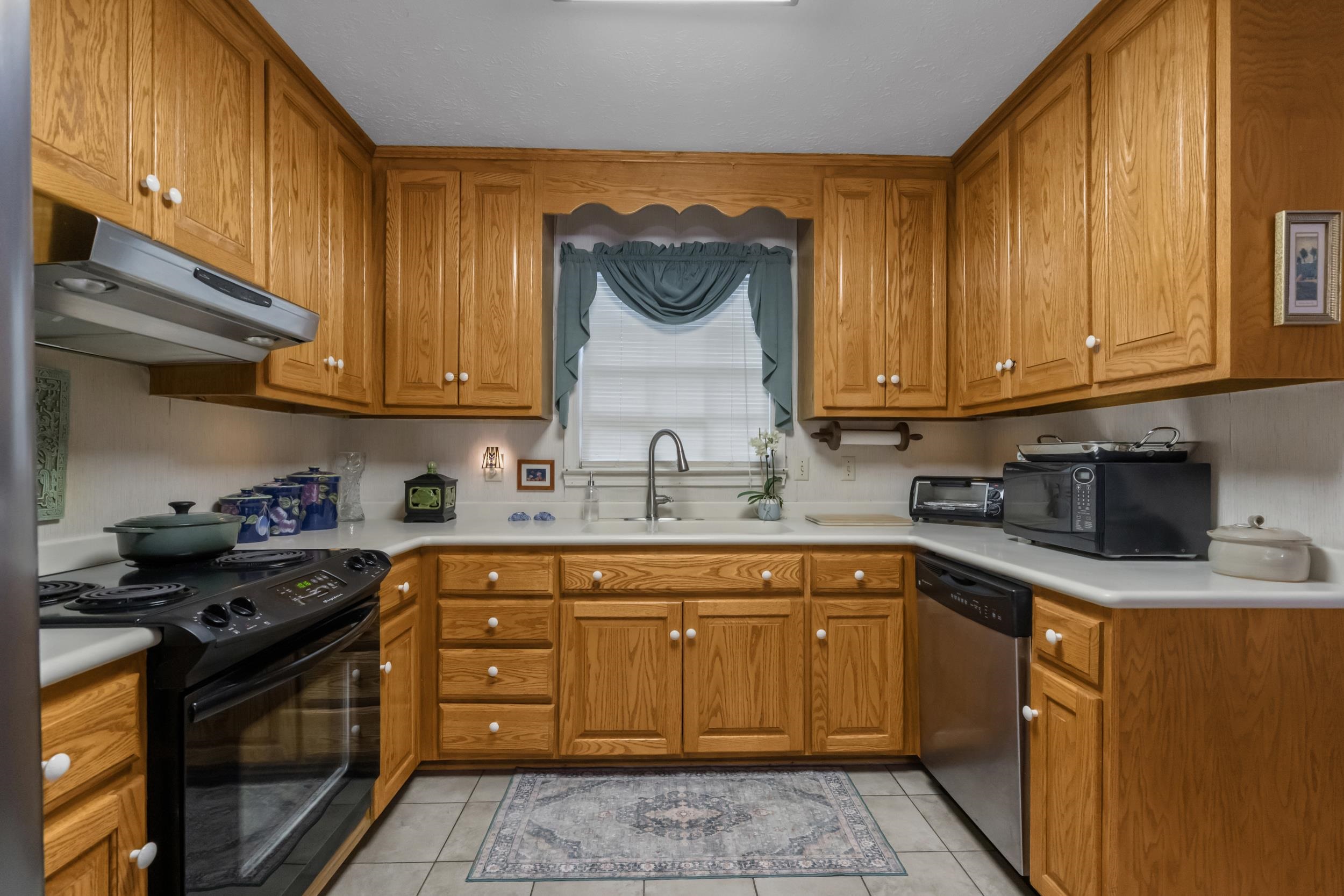 313 N Oak Dr. Property Photo 19