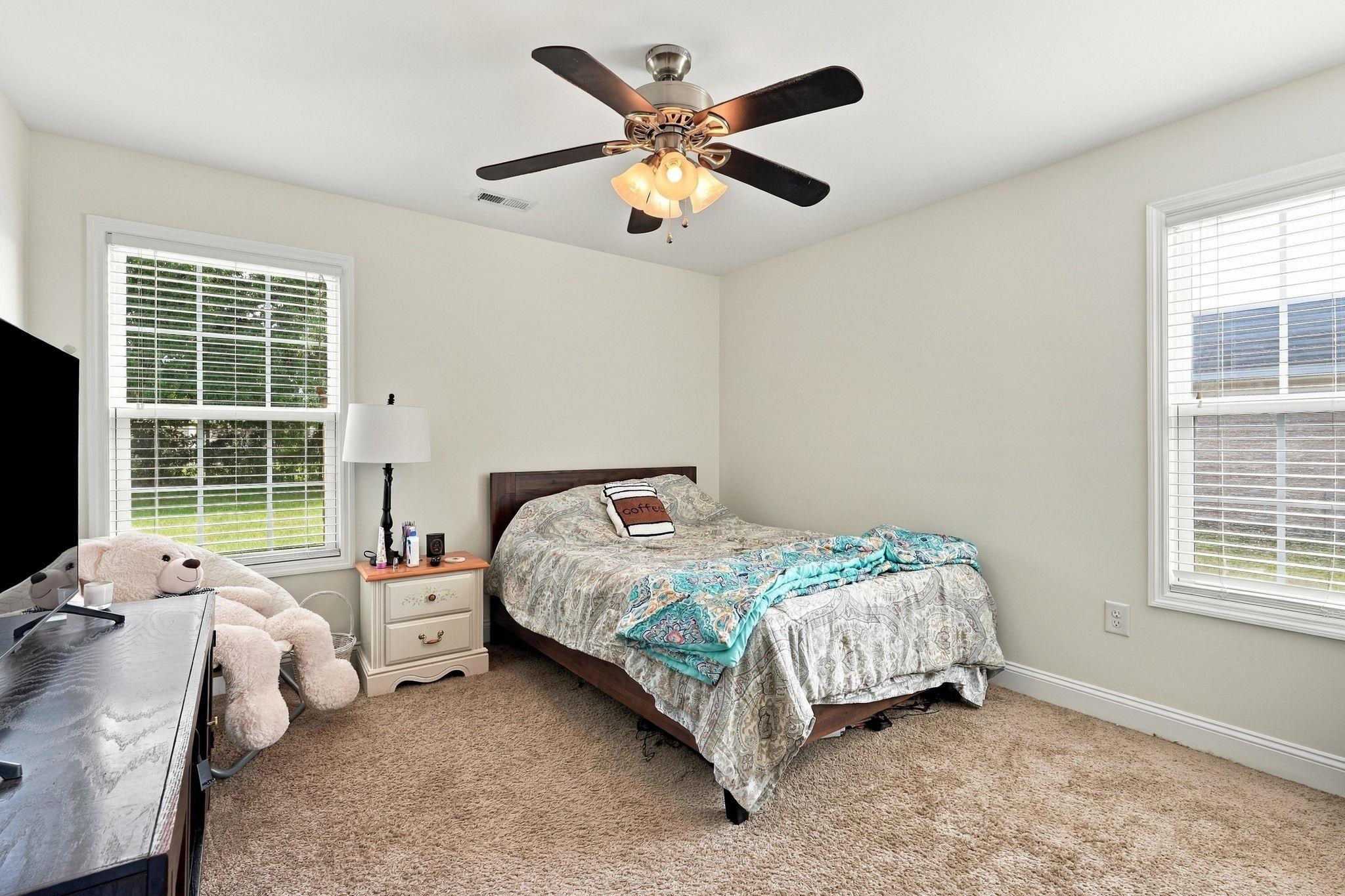 416 South Oaks Dr. Property Photo 29
