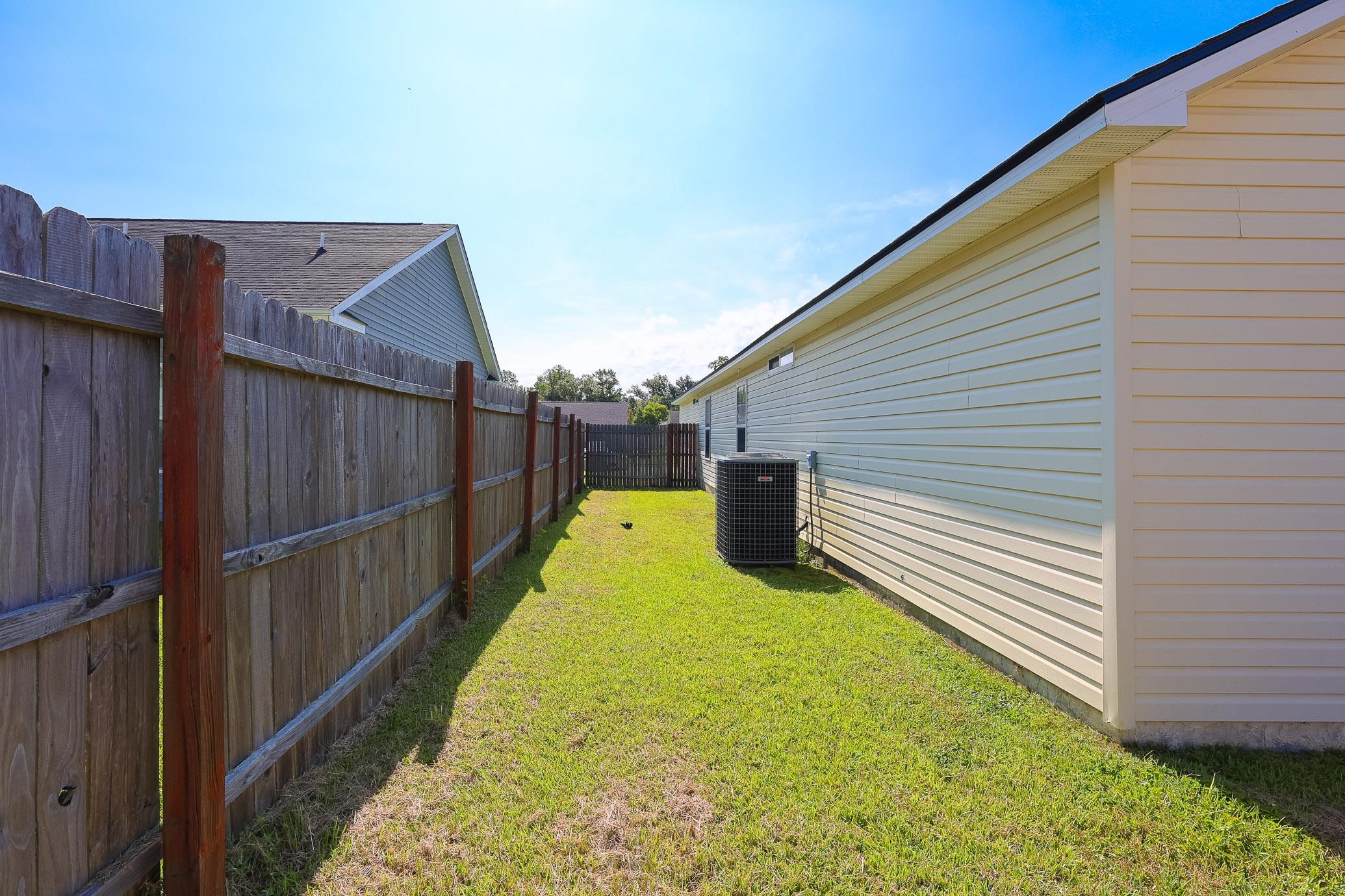 320 Sean River Rd. Property Photo 28