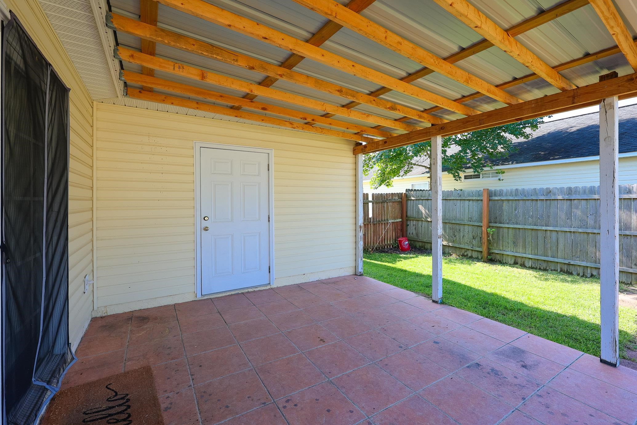 320 Sean River Rd. Property Photo 32