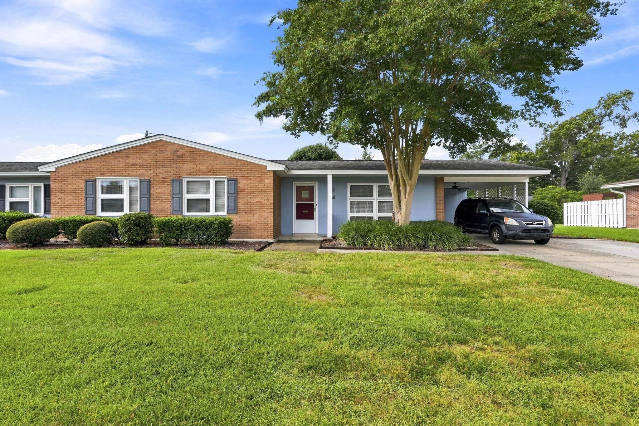 3619 Magnolia St. Property Photo 1