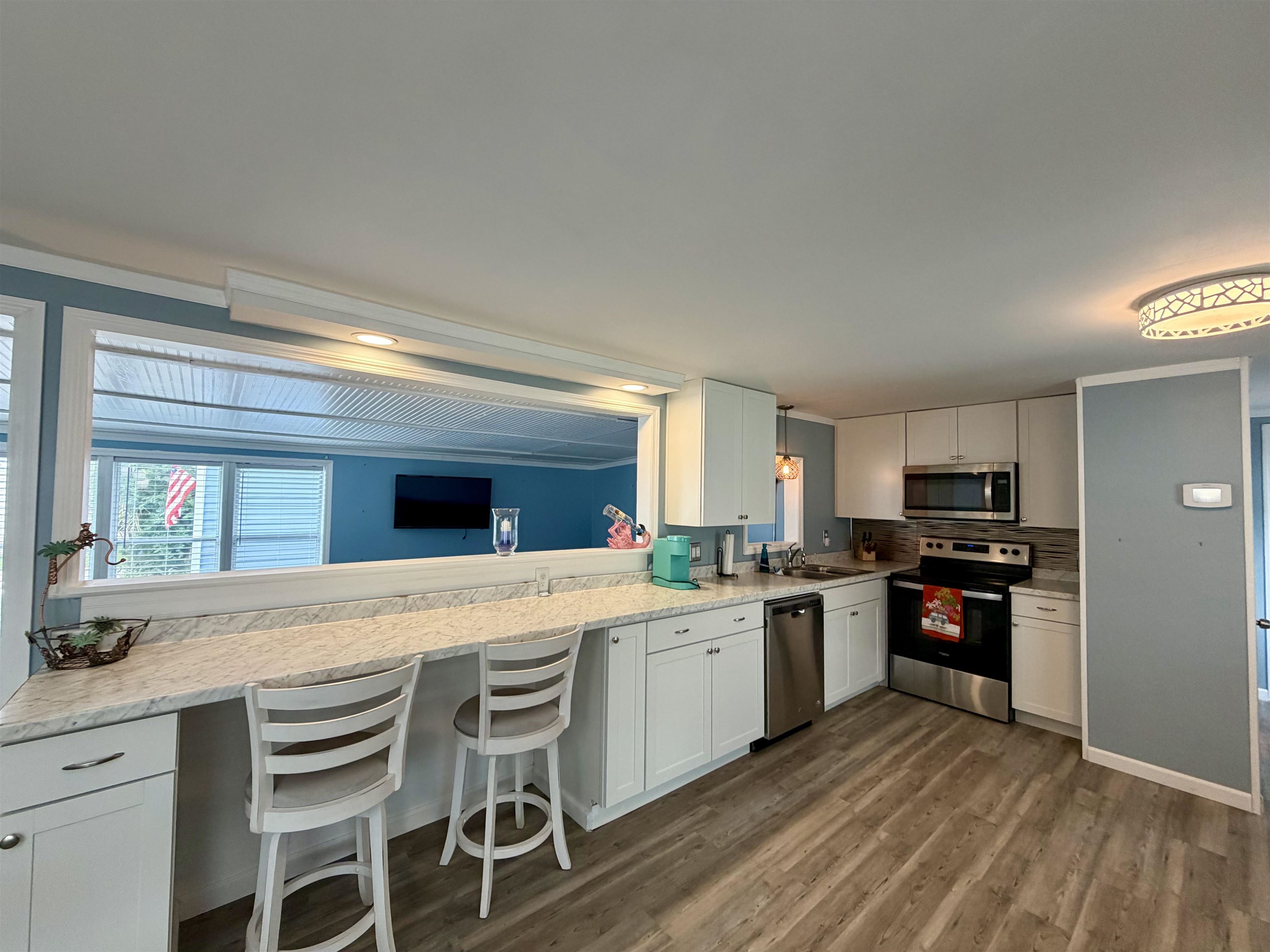 2051 Curlew Dr. Property Photo 14