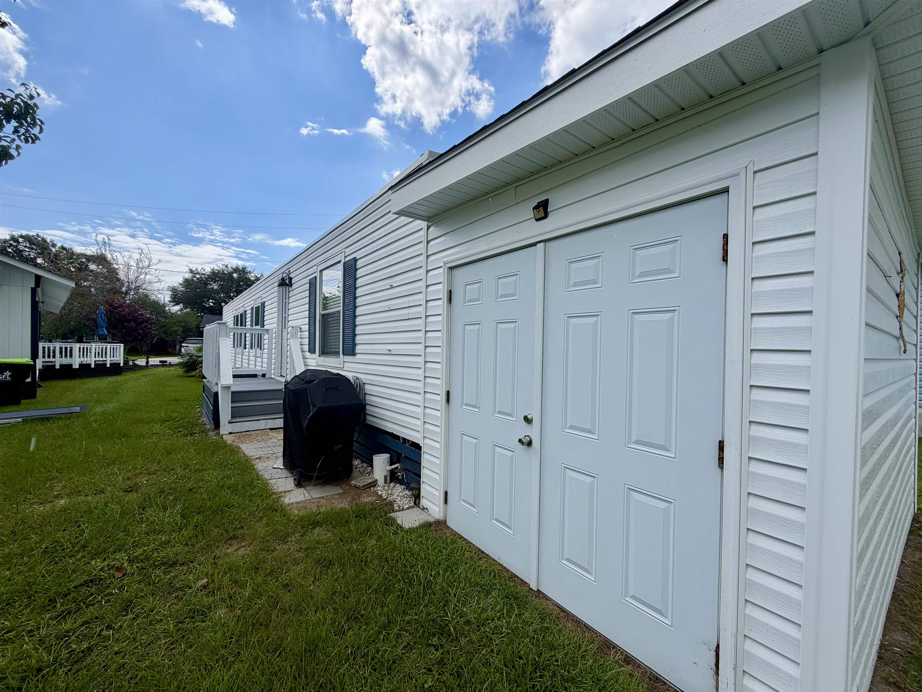 2051 Curlew Dr. Property Photo 24