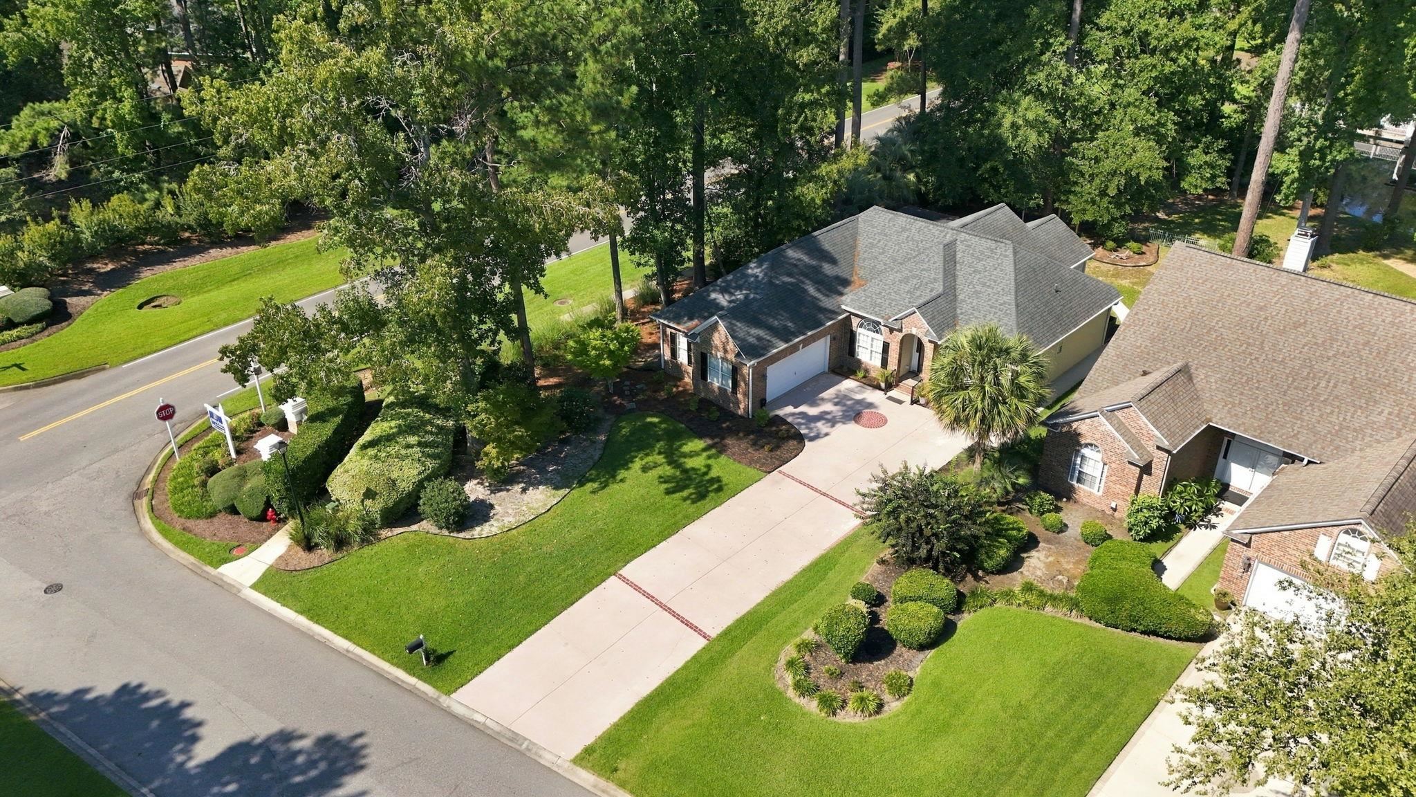 1186 N Blackmoor Dr. Property Photo 38