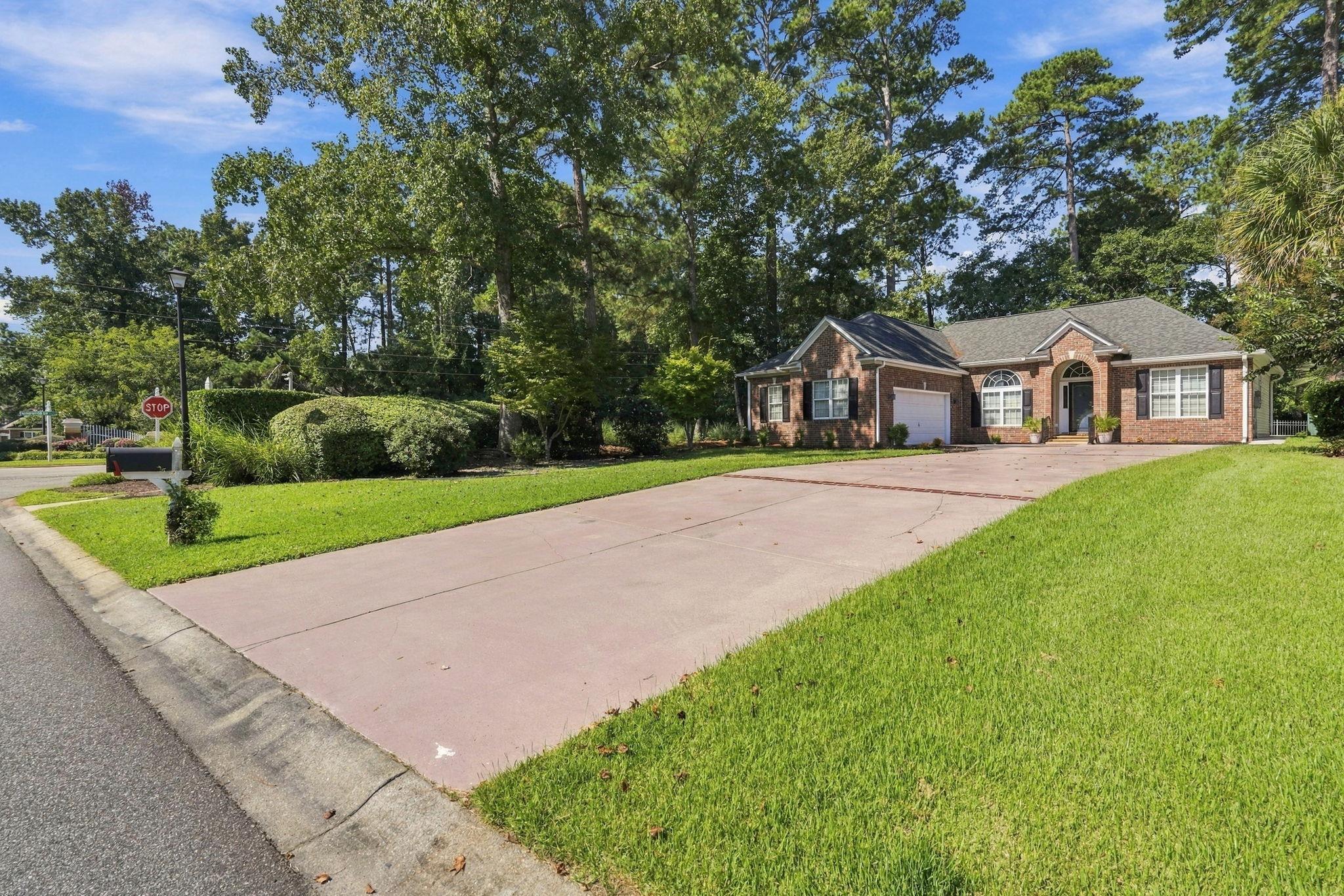 1186 N Blackmoor Dr. Property Photo 43