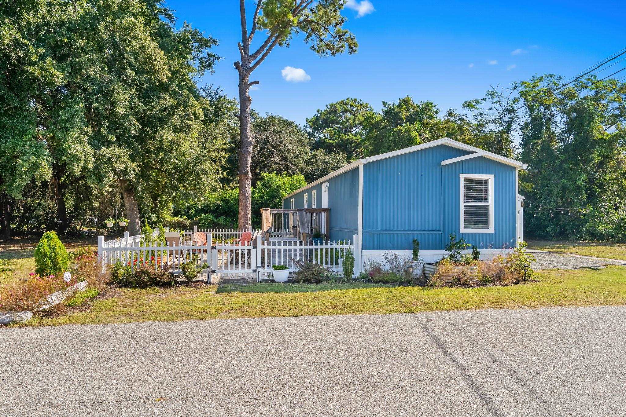 4125 Little River Rd. Property Photo 3