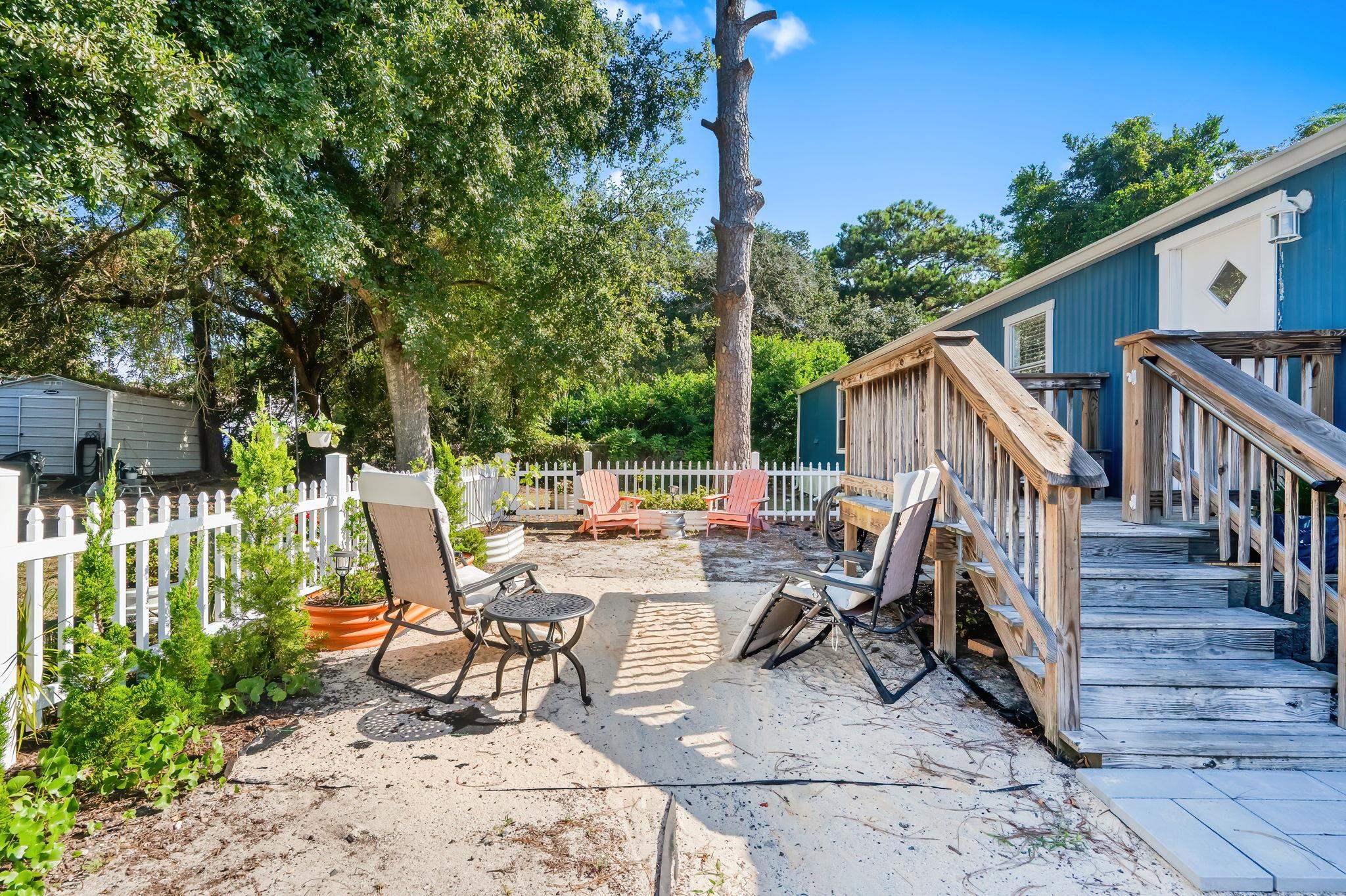 4125 Little River Rd. Property Photo 6
