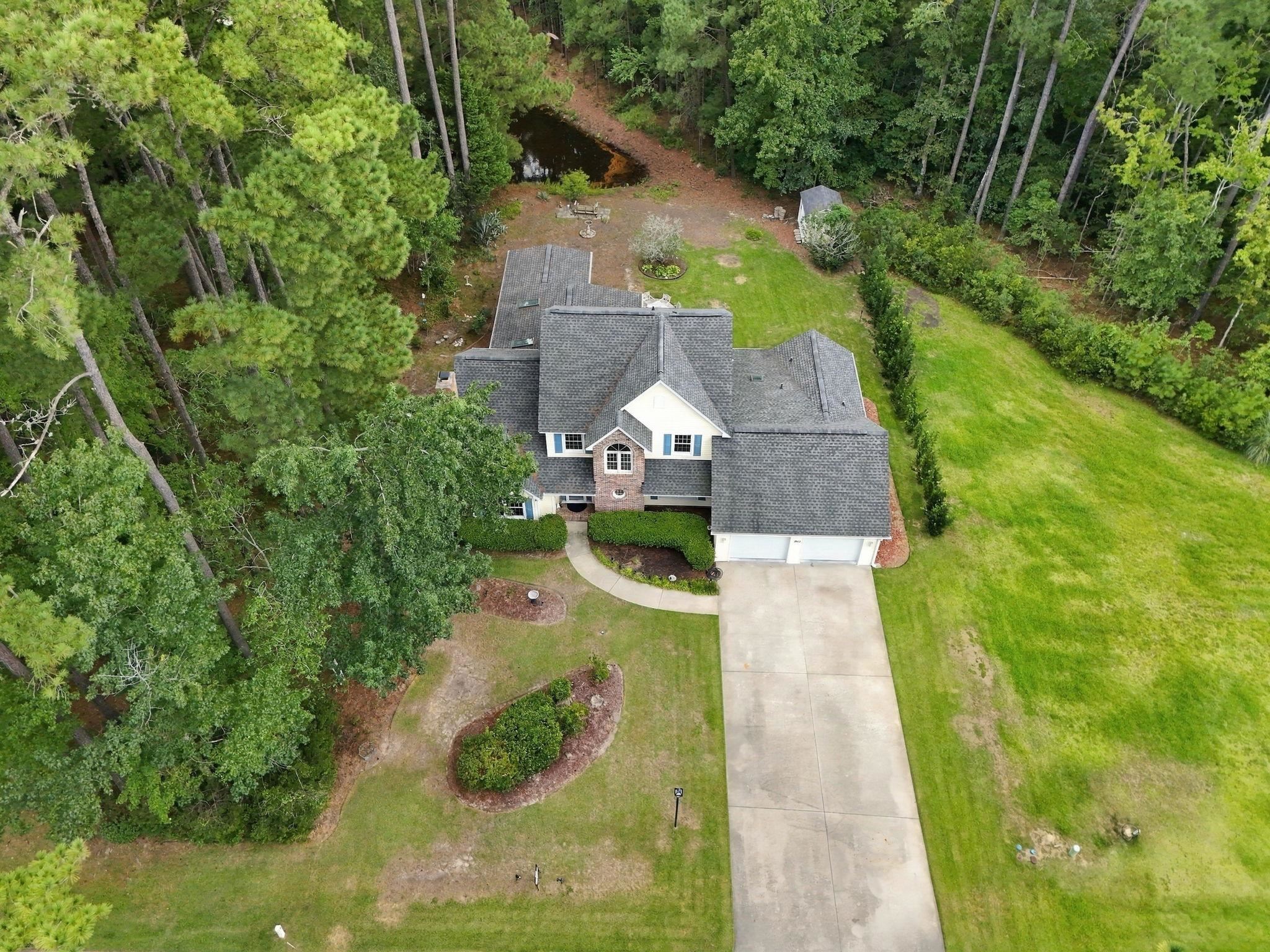 2612 Brick Dr. Property Photo 8