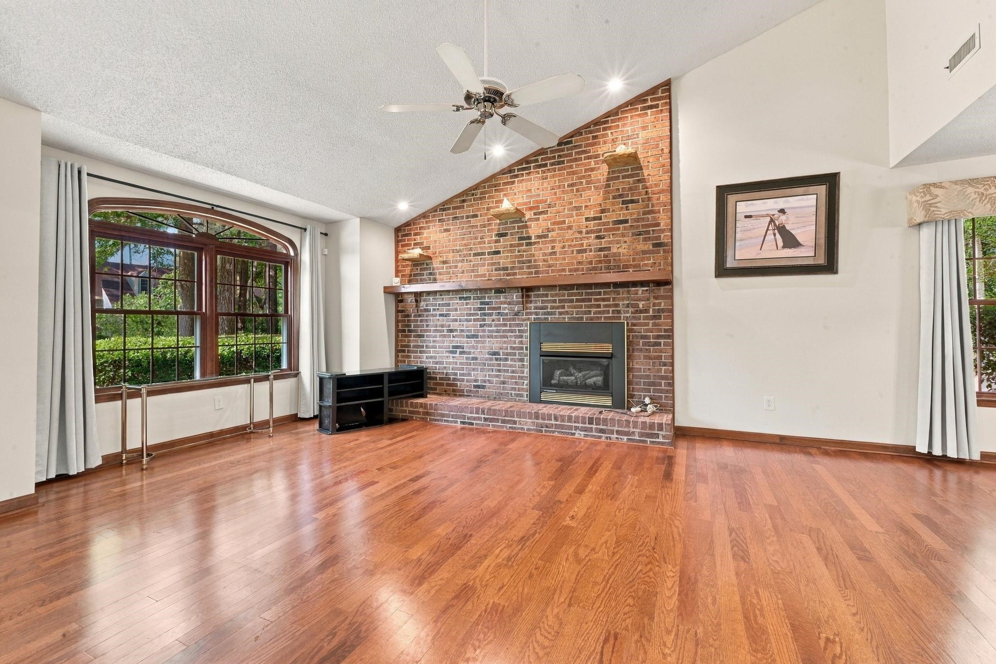 2612 Brick Dr. Property Photo 15