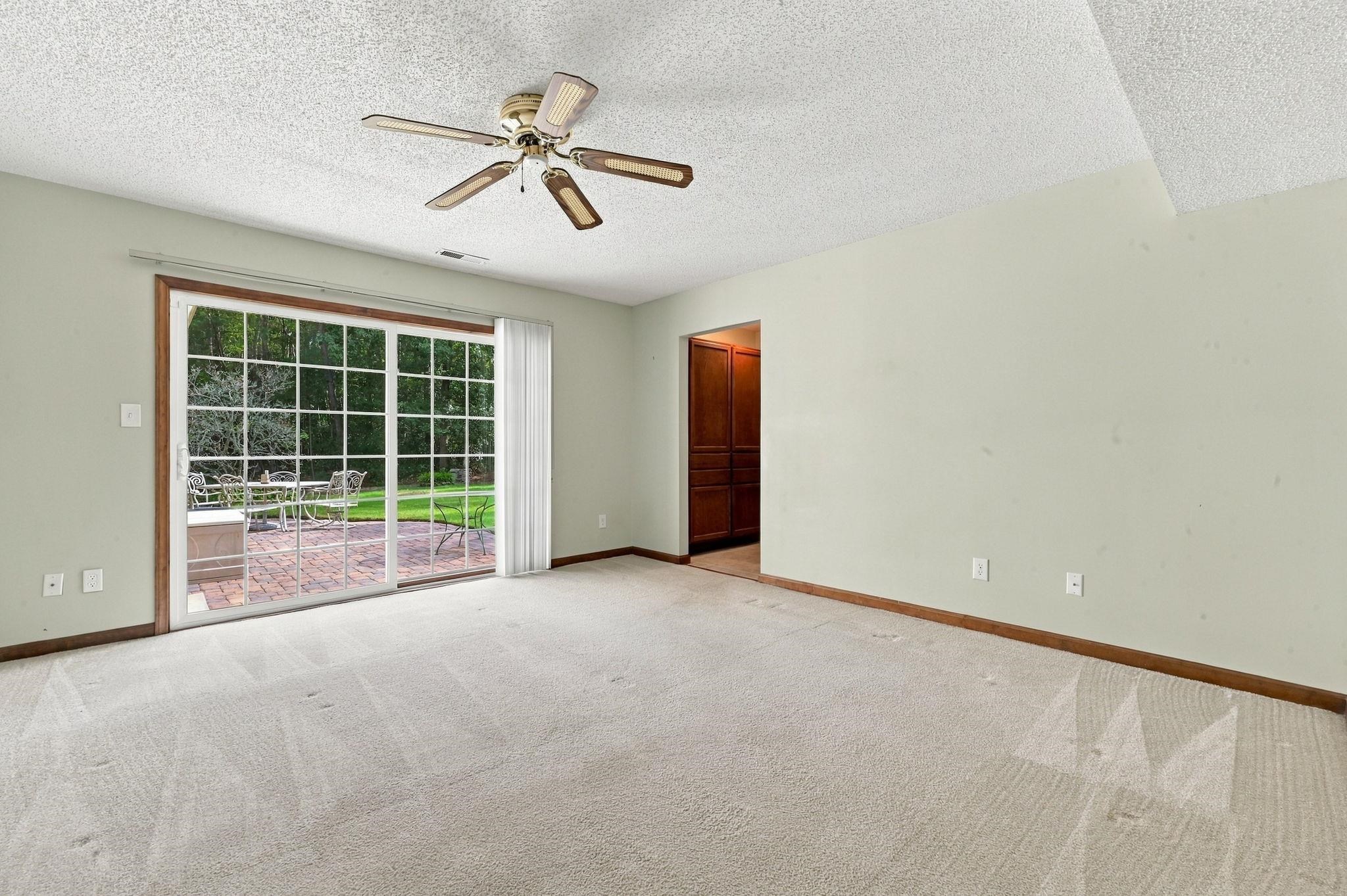 2612 Brick Dr. Property Photo 17