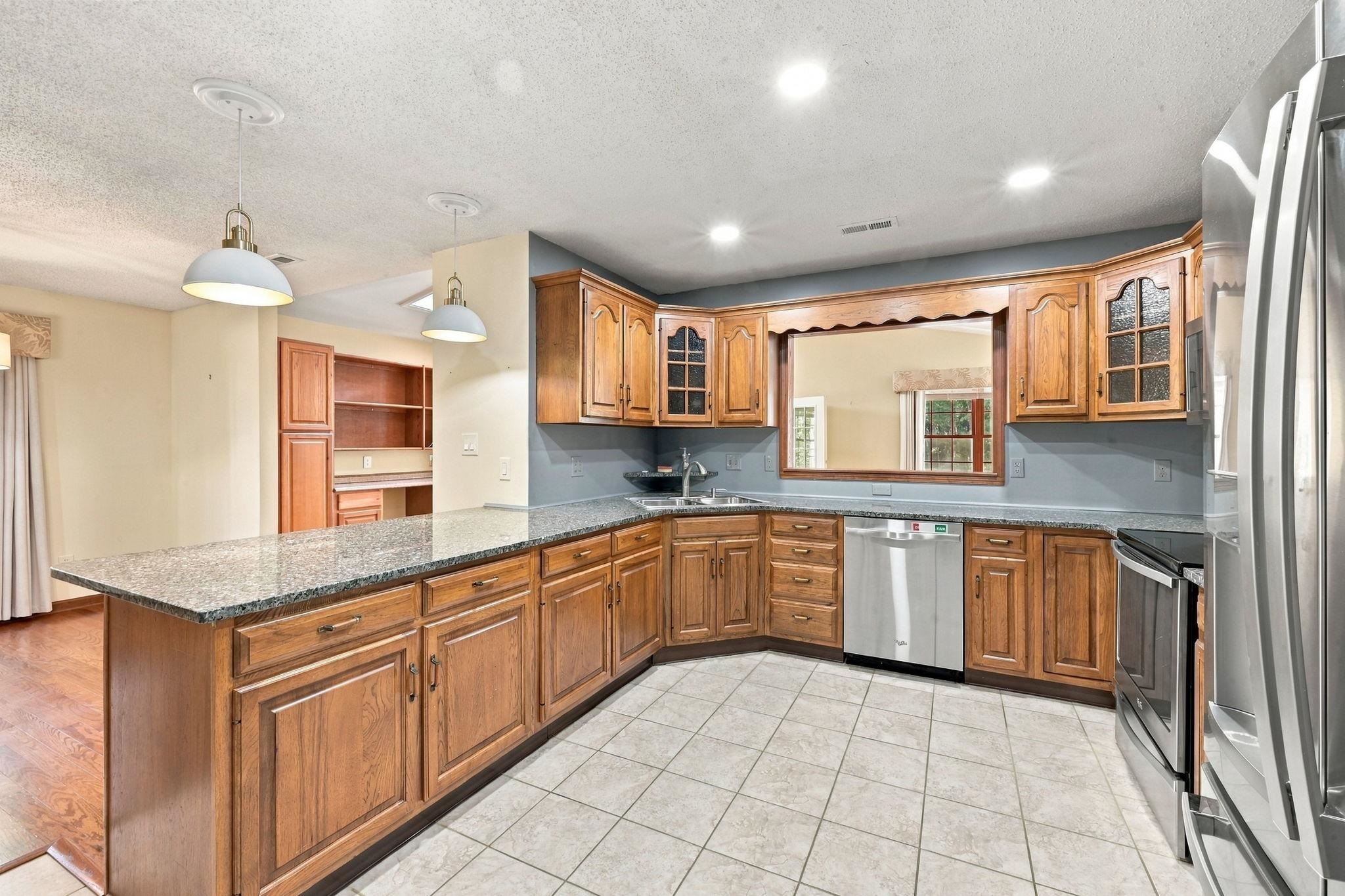 2612 Brick Dr. Property Photo 24