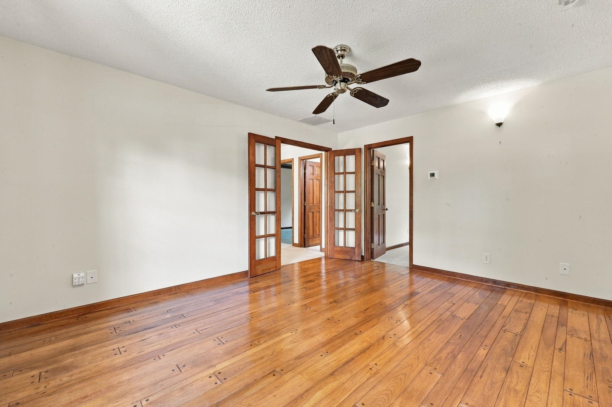 2612 Brick Dr. Property Photo 34