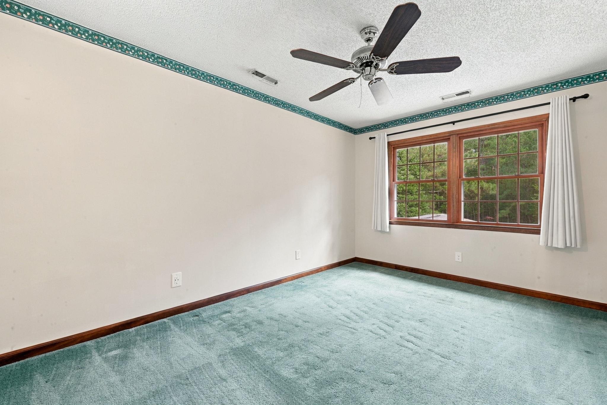 2612 Brick Dr. Property Photo 39