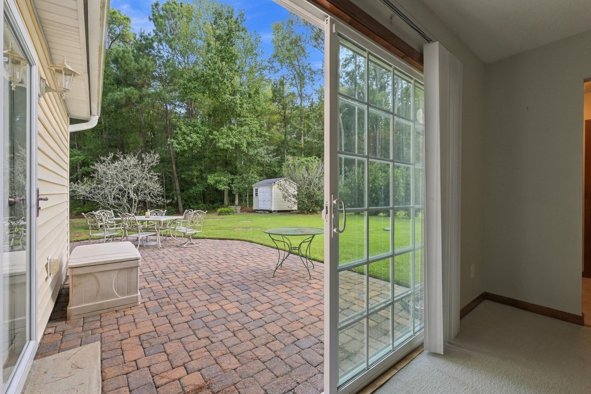2612 Brick Dr. Property Photo 42