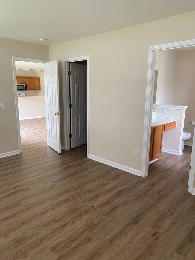 2525 Whetstone Ln. Property Photo 5