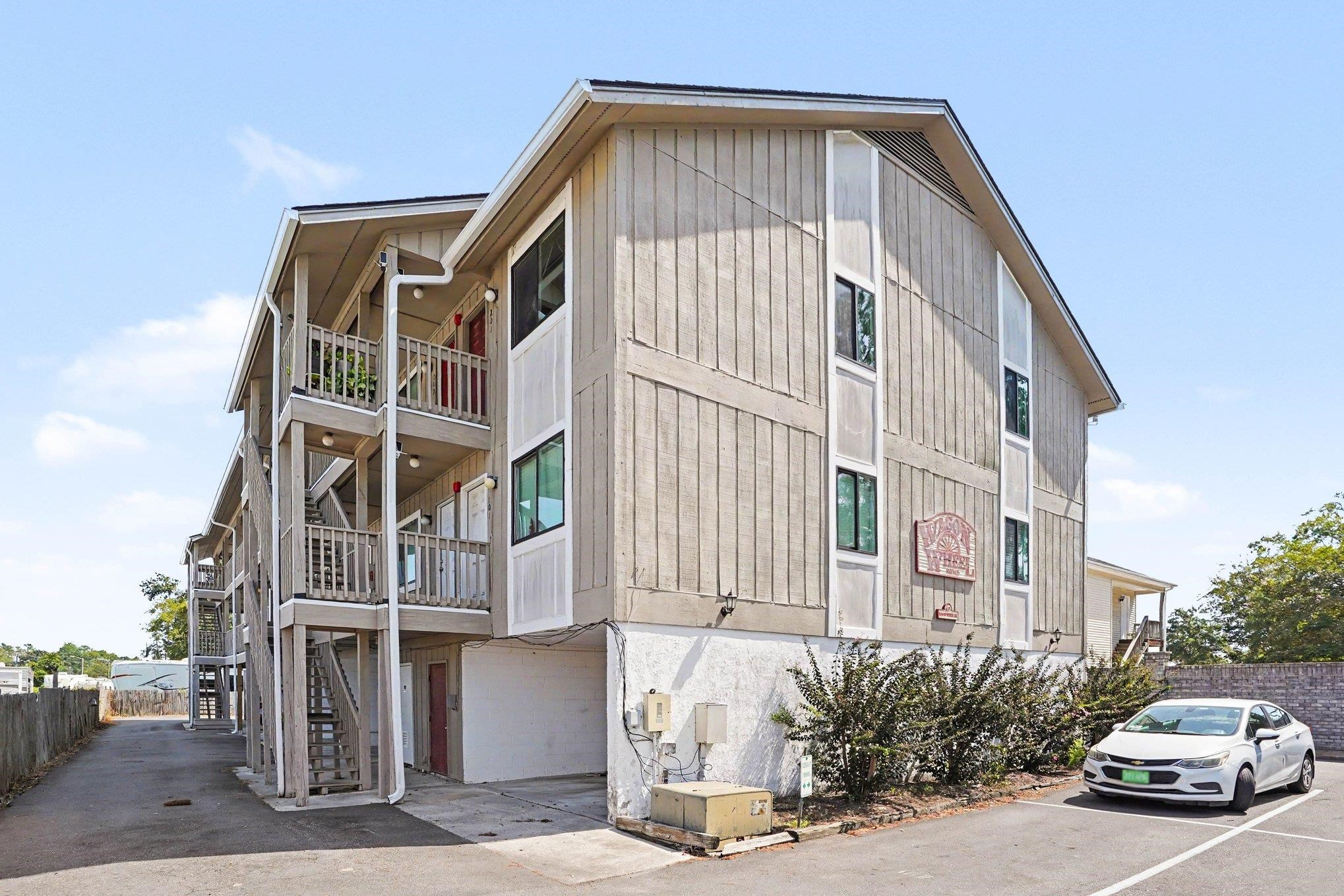 603 Wagon Wheel Rd. Property Photo 1