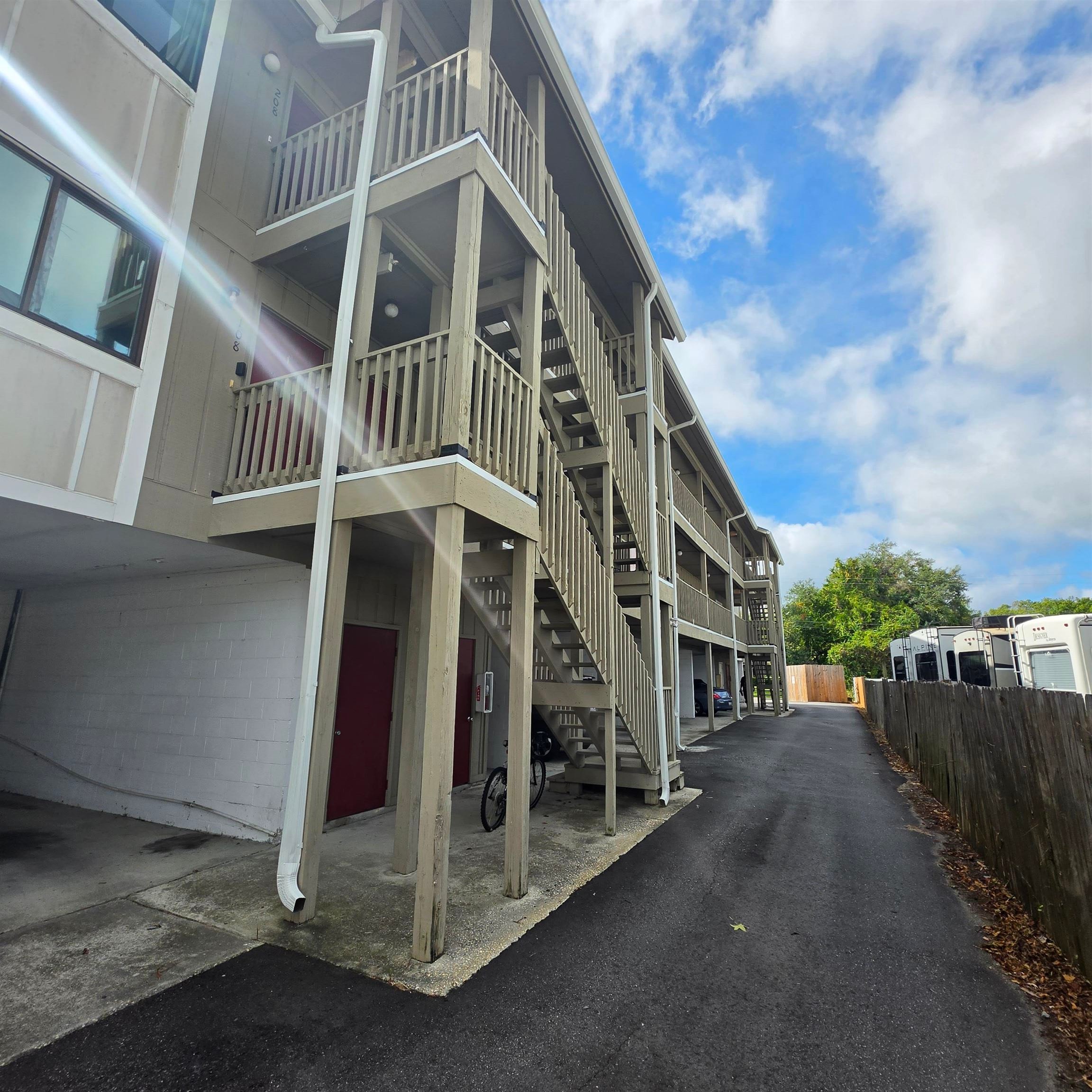 603 Wagon Wheel Rd. Property Photo 4