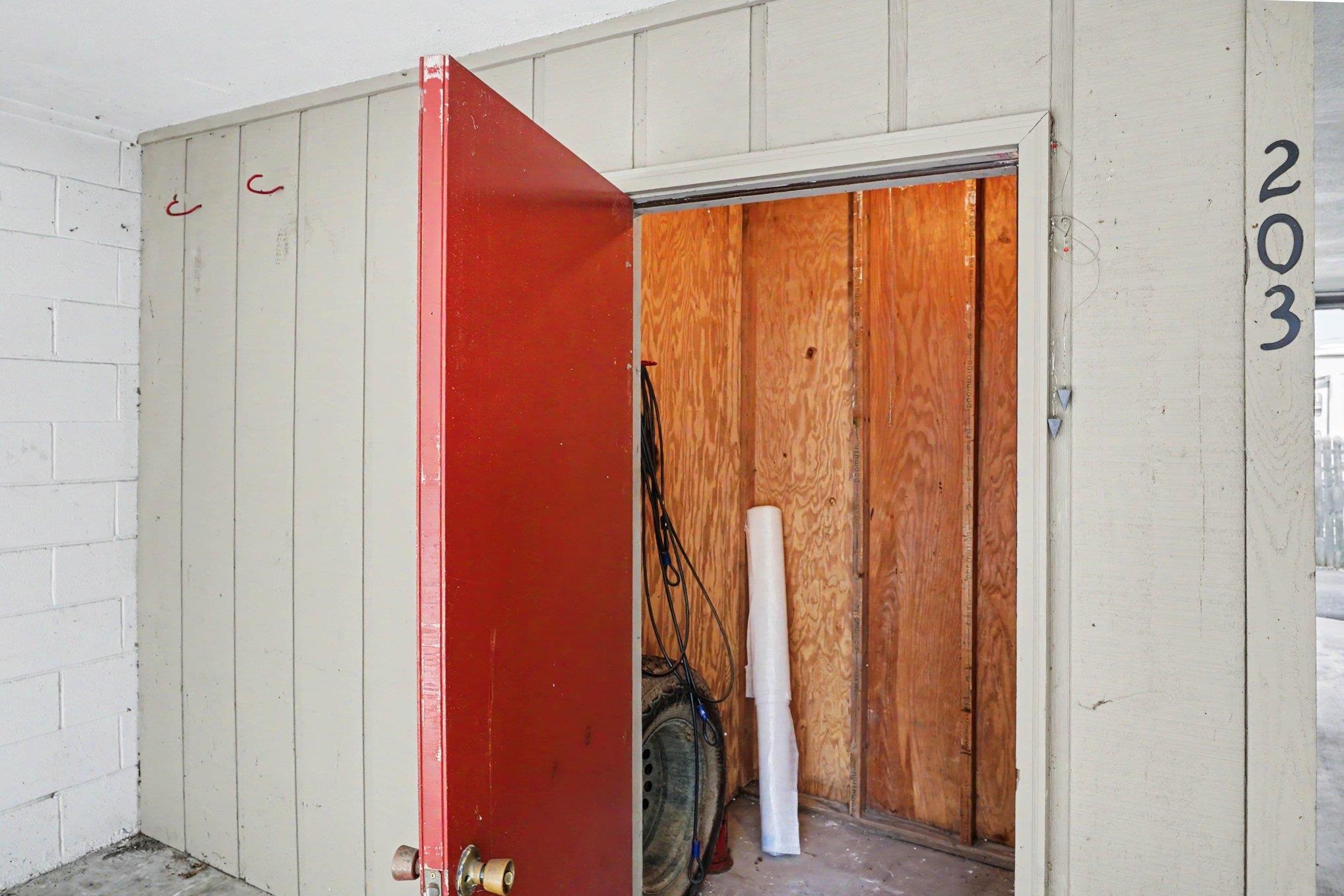 603 Wagon Wheel Rd. Property Photo 16