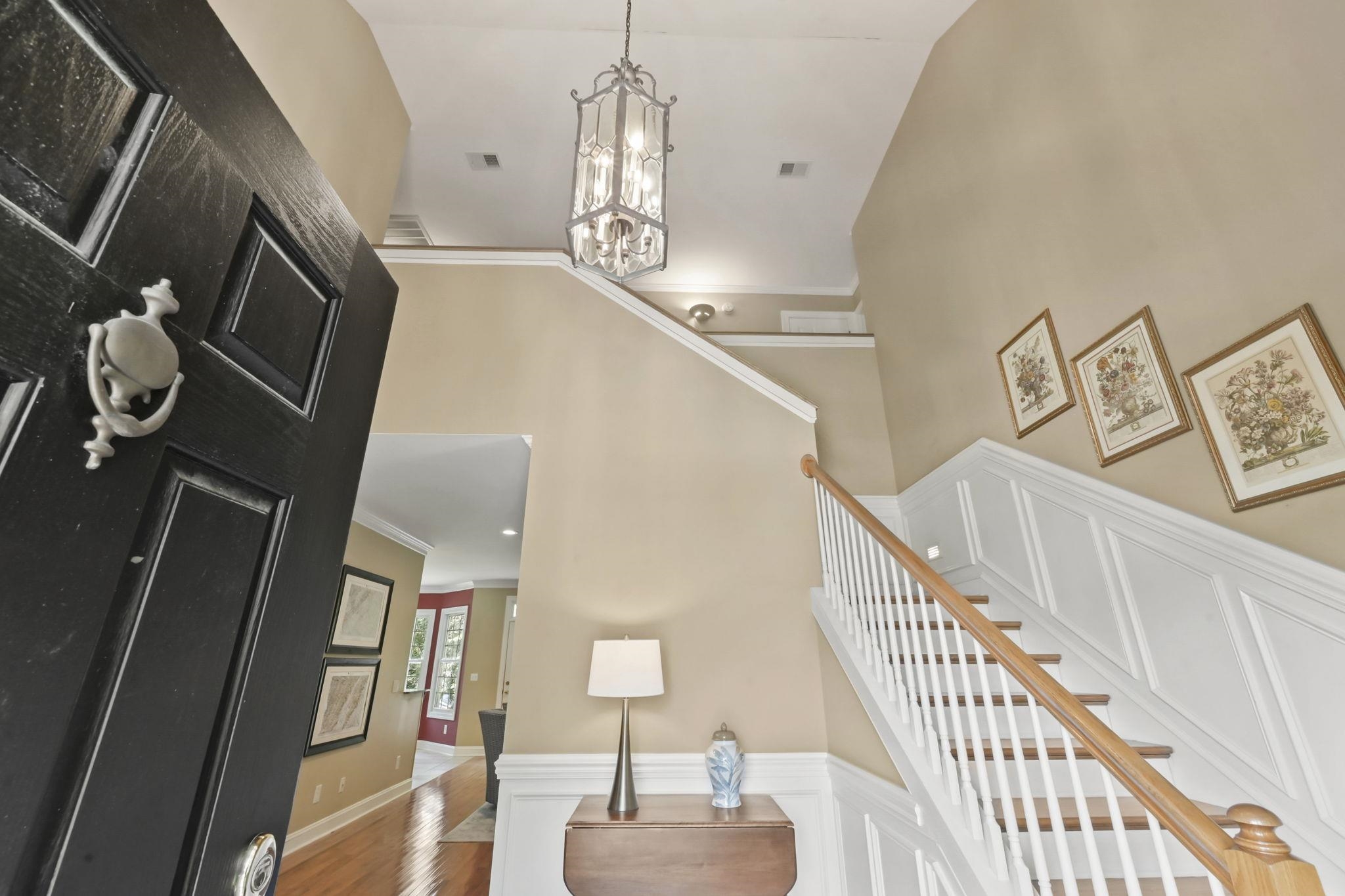 616 Oxbow Dr. Property Photo 2