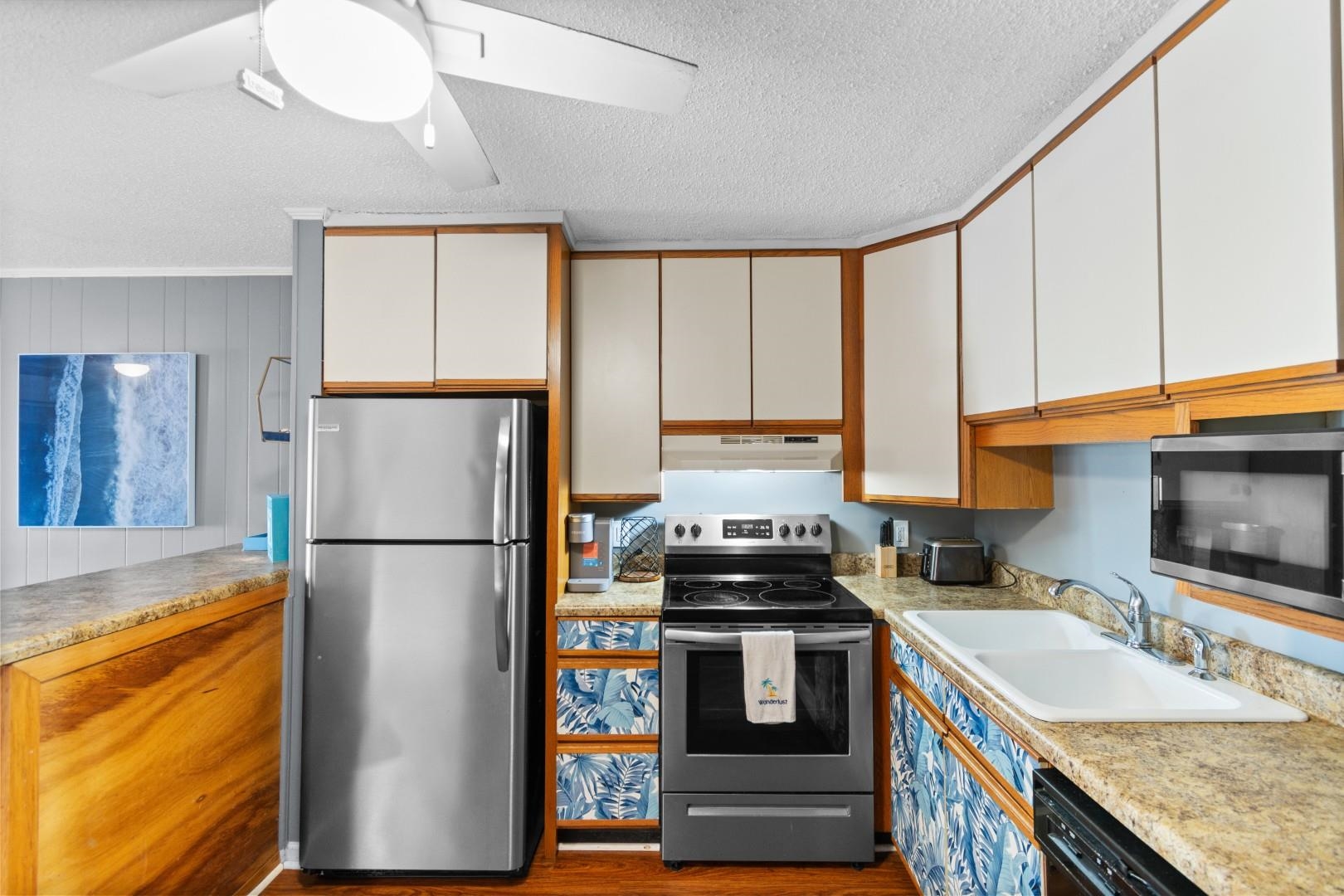 1919 Spring St. Property Photo 5