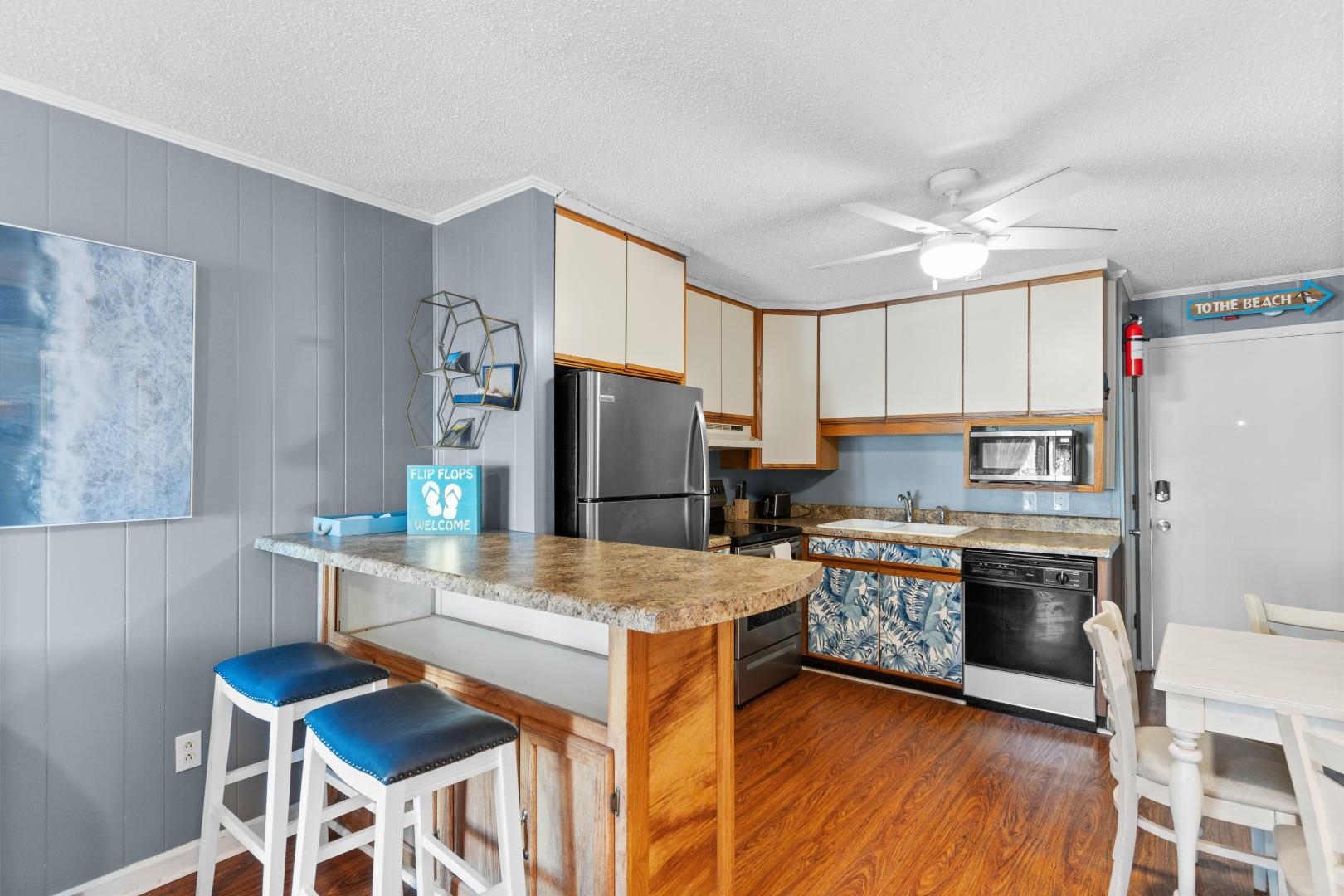 1919 Spring St. Property Photo 8