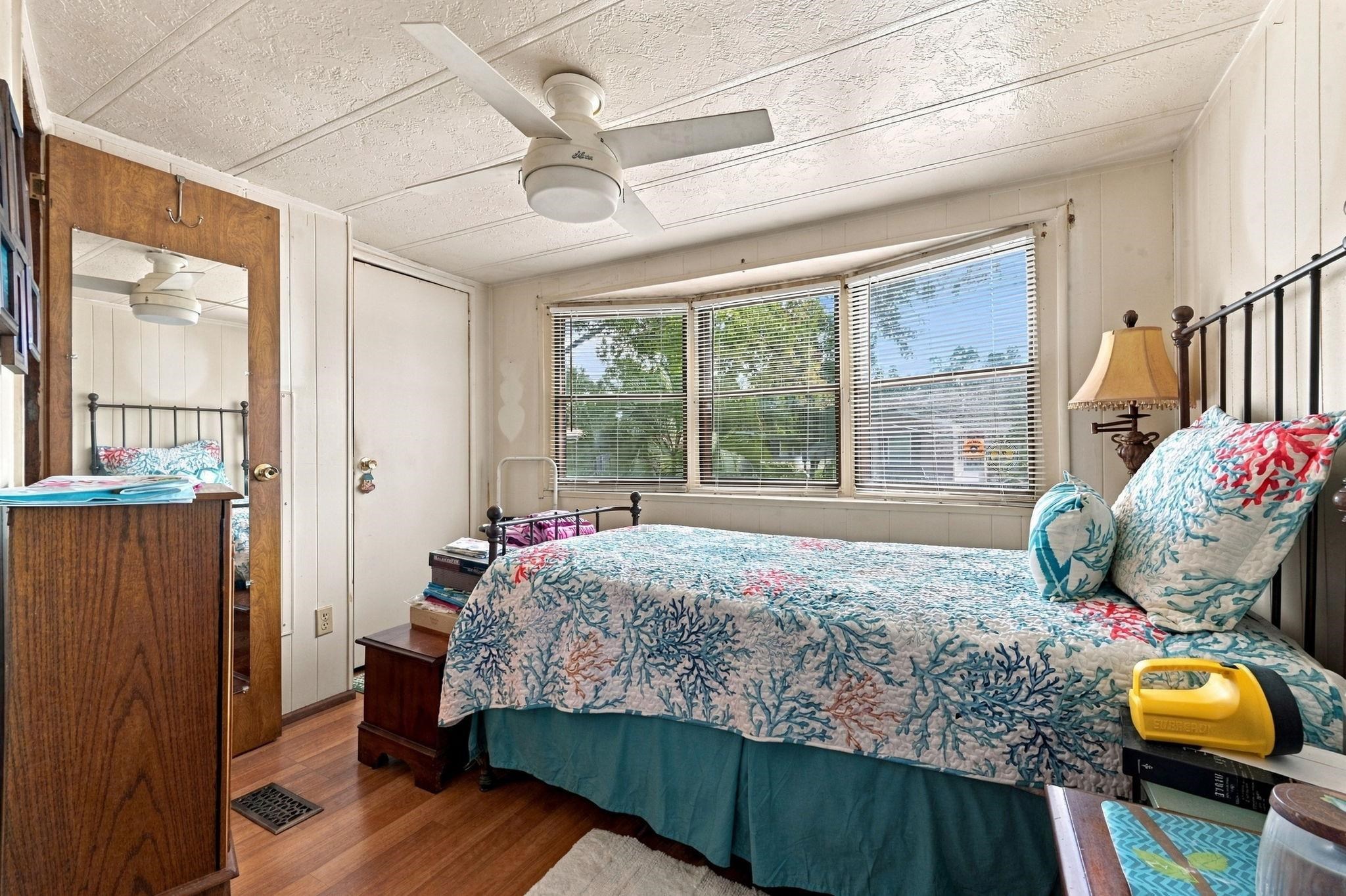15 Dover St. Property Photo 3