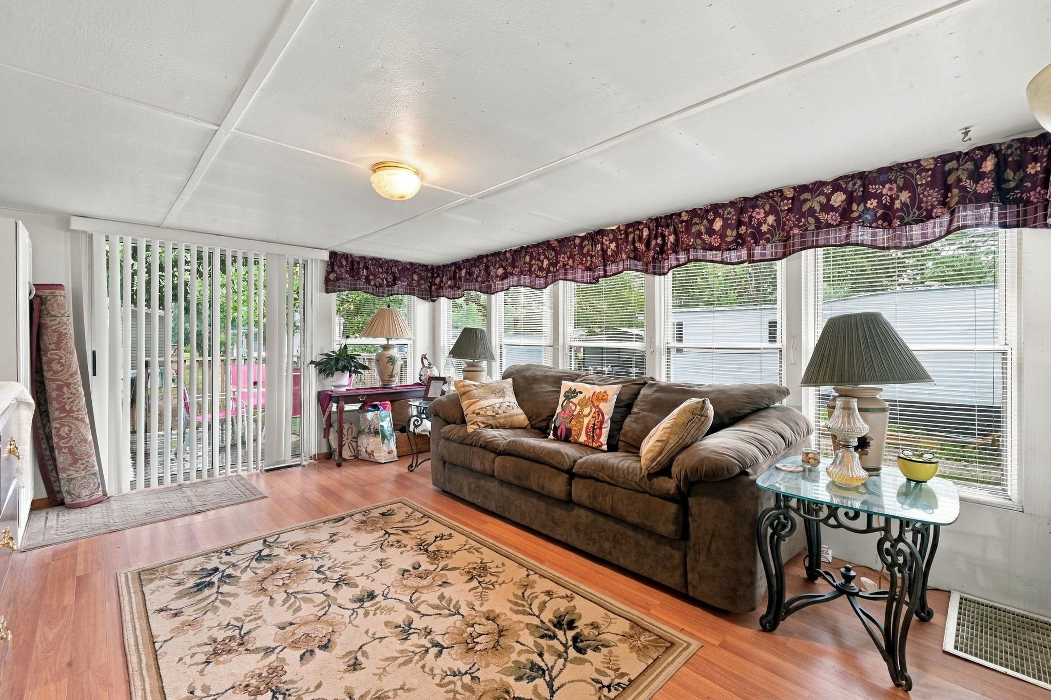 15 Dover St. Property Photo 14