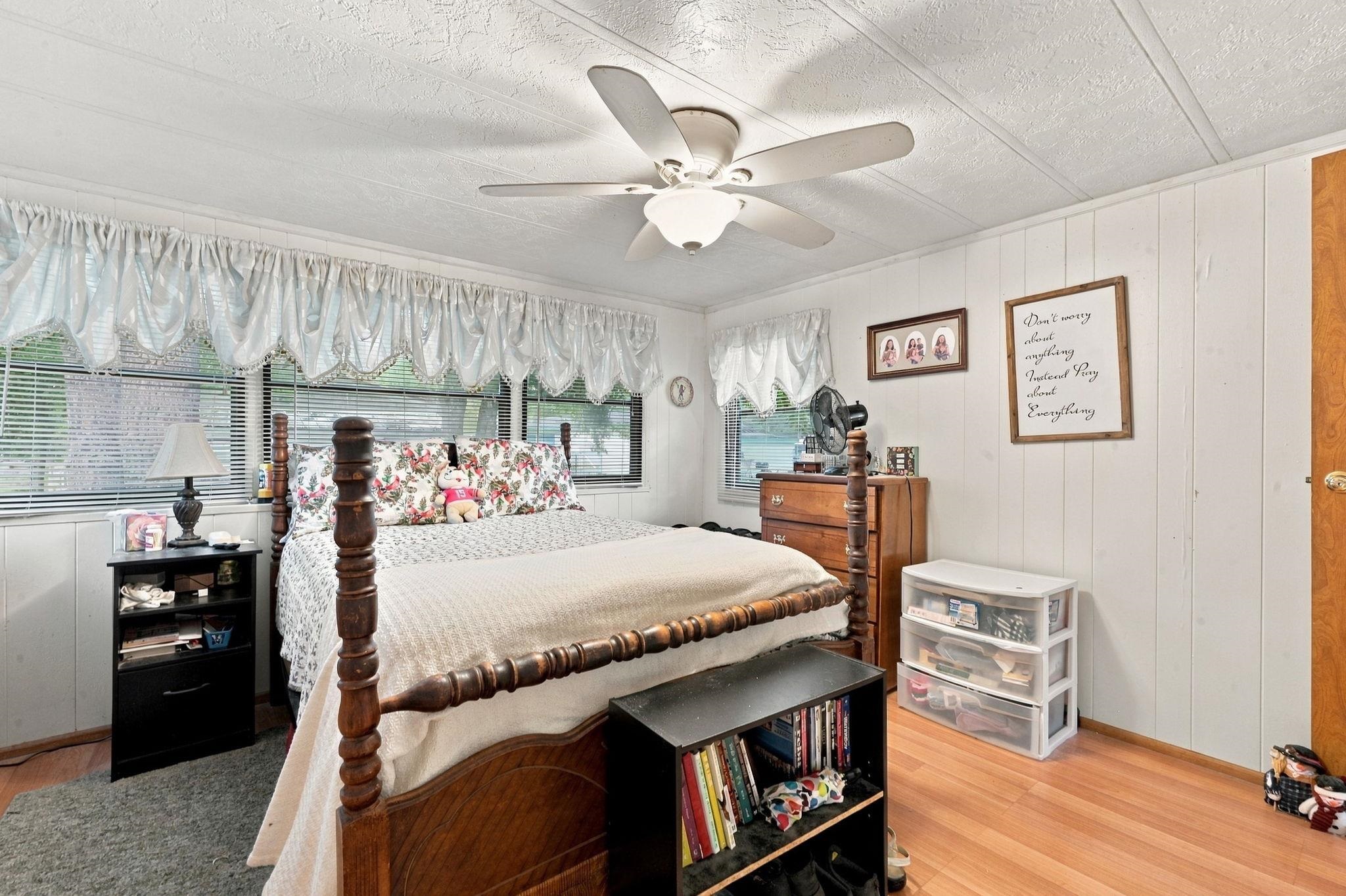 15 Dover St. Property Photo 20