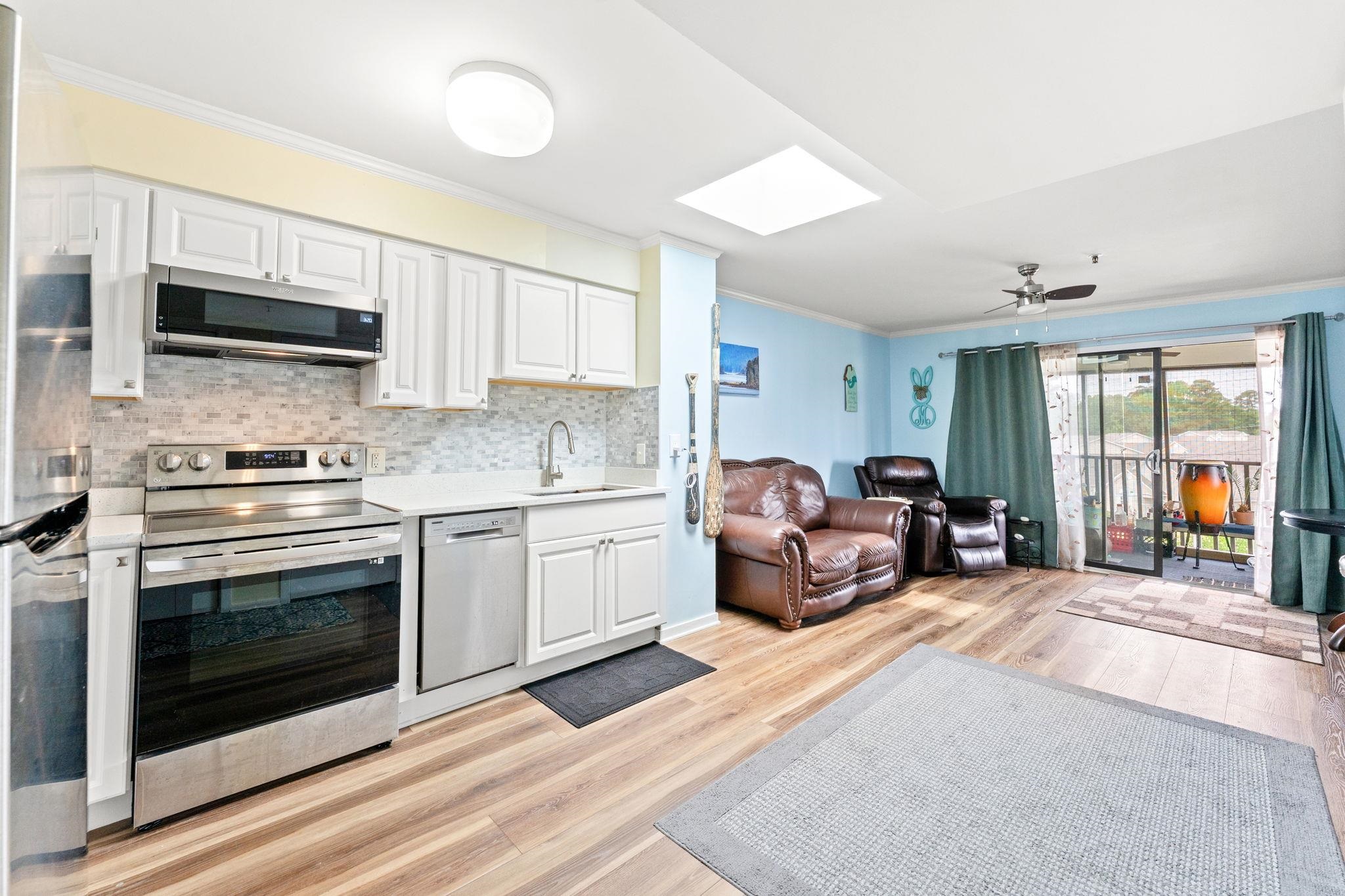 4350 Intercoastal Dr. Property Photo 6