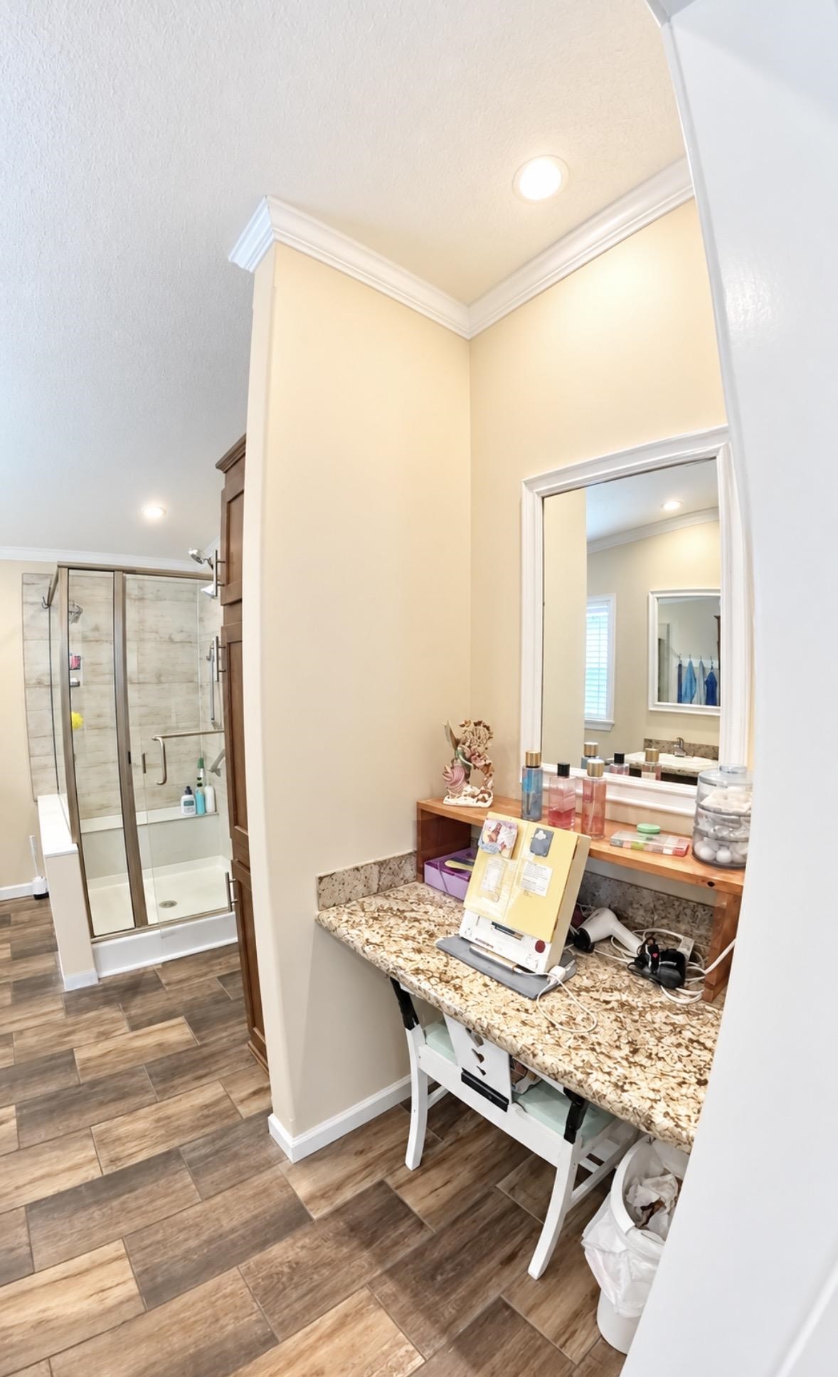 5032 Guendalose Ct. Property Photo 16
