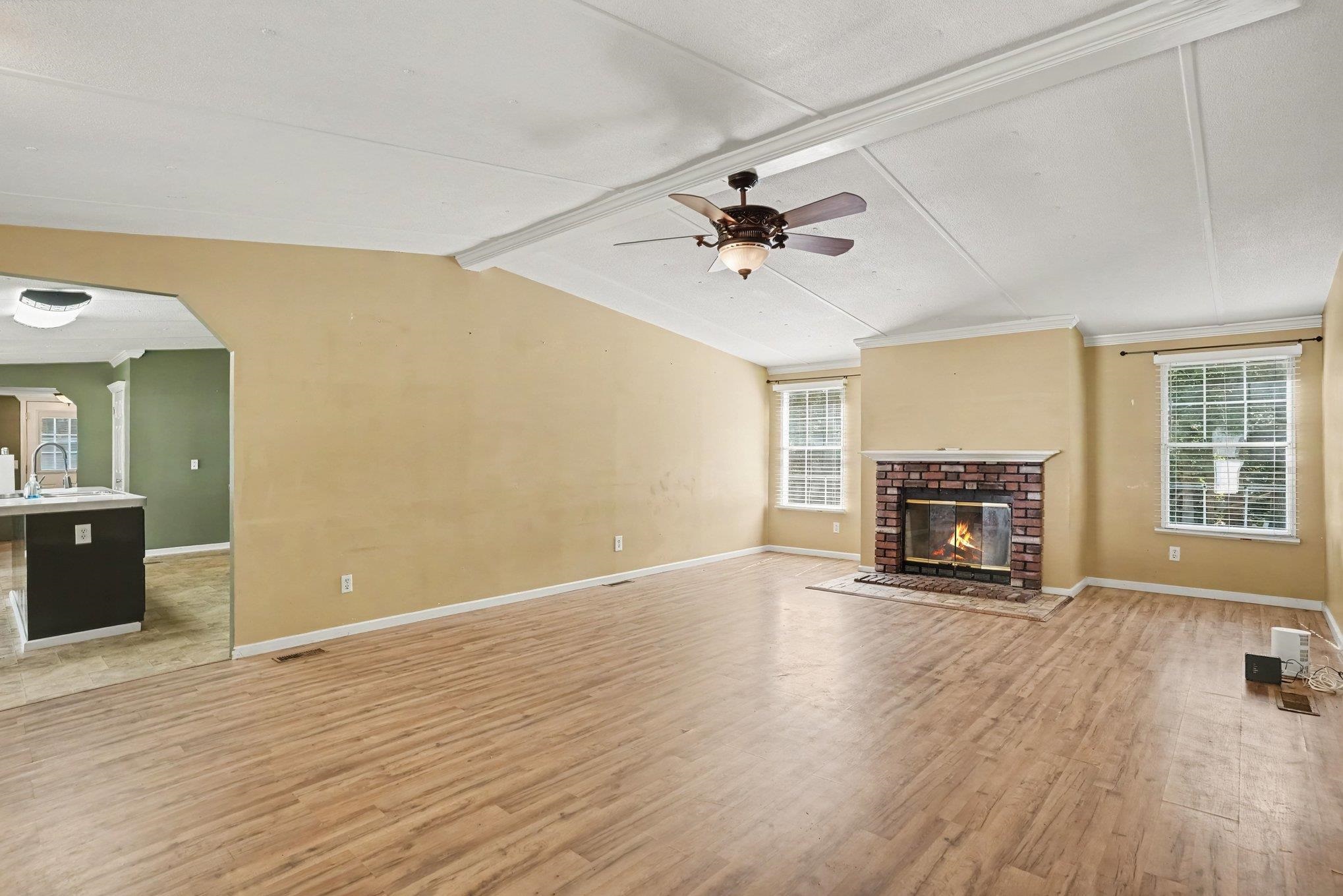 5865 Juniper Bay Rd. Property Photo 6