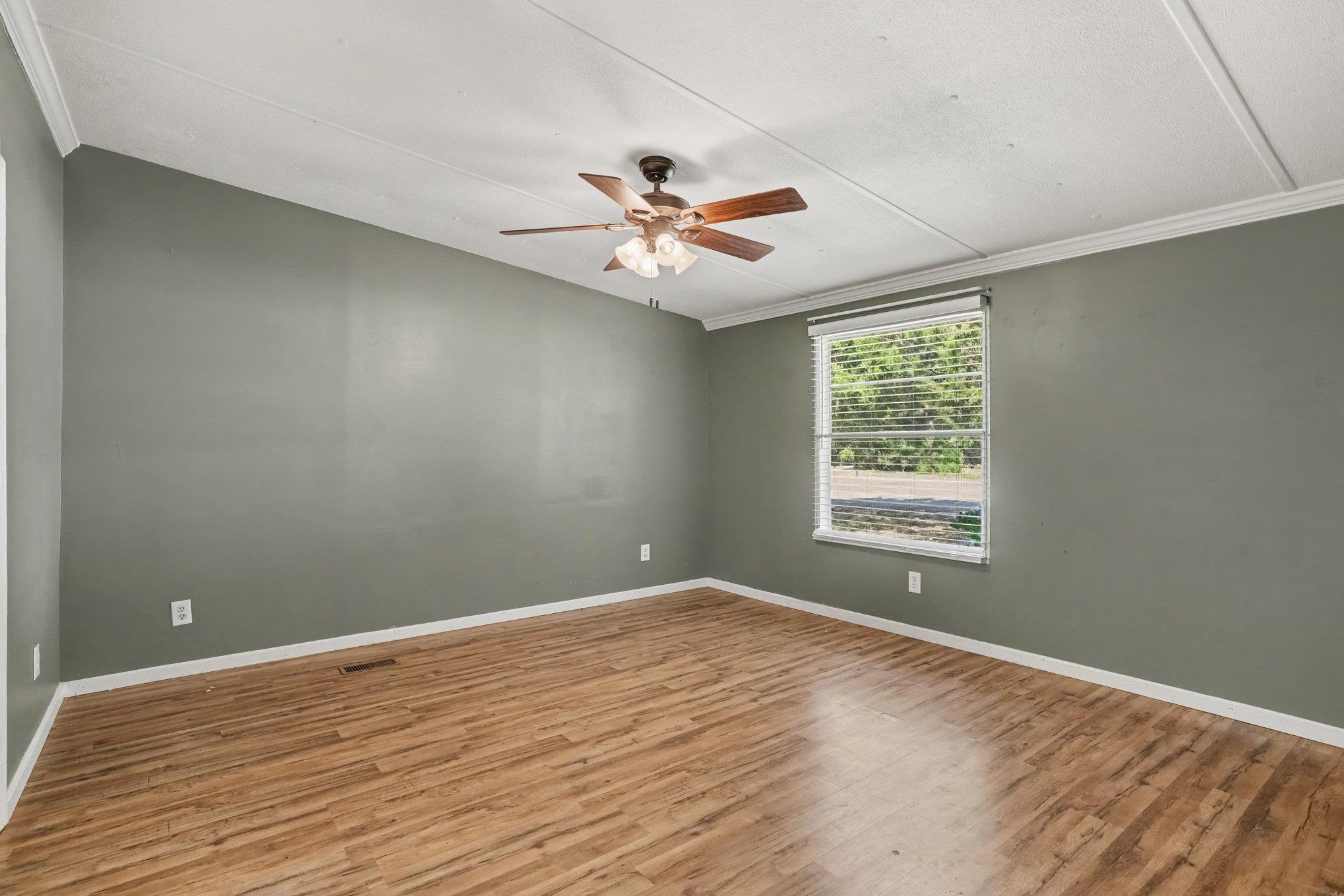 5865 Juniper Bay Rd. Property Photo 15