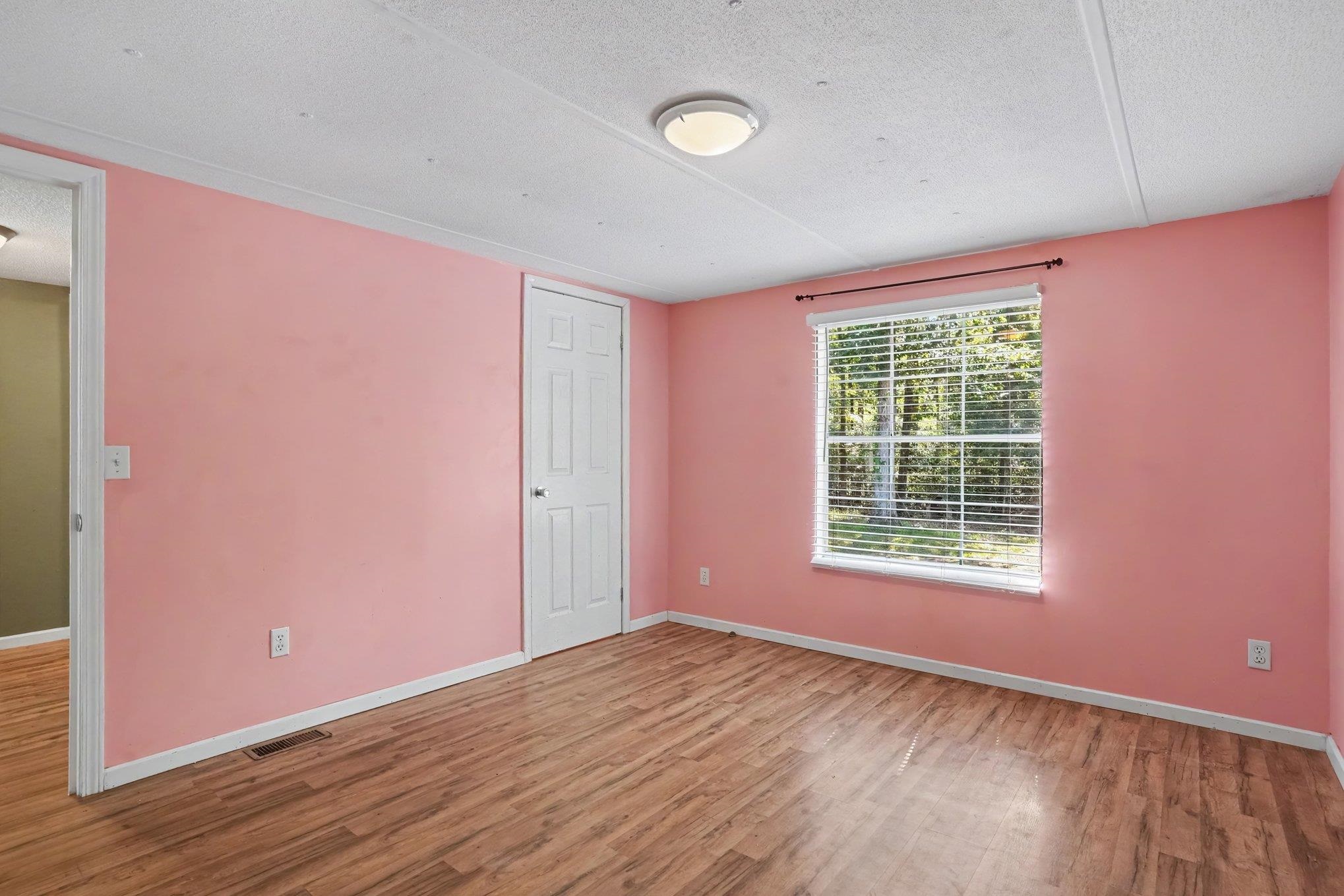 5865 Juniper Bay Rd. Property Photo 20