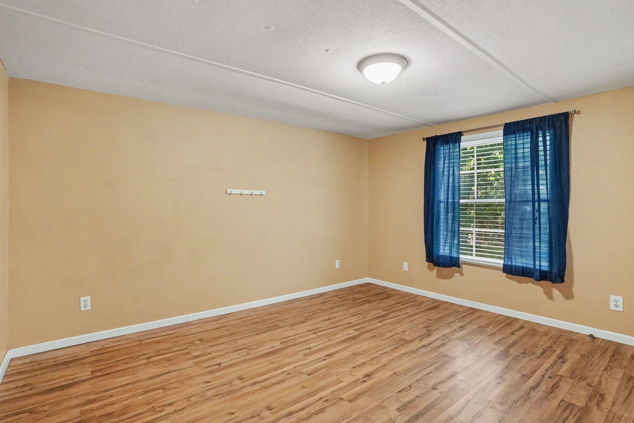 5865 Juniper Bay Rd. Property Photo 21