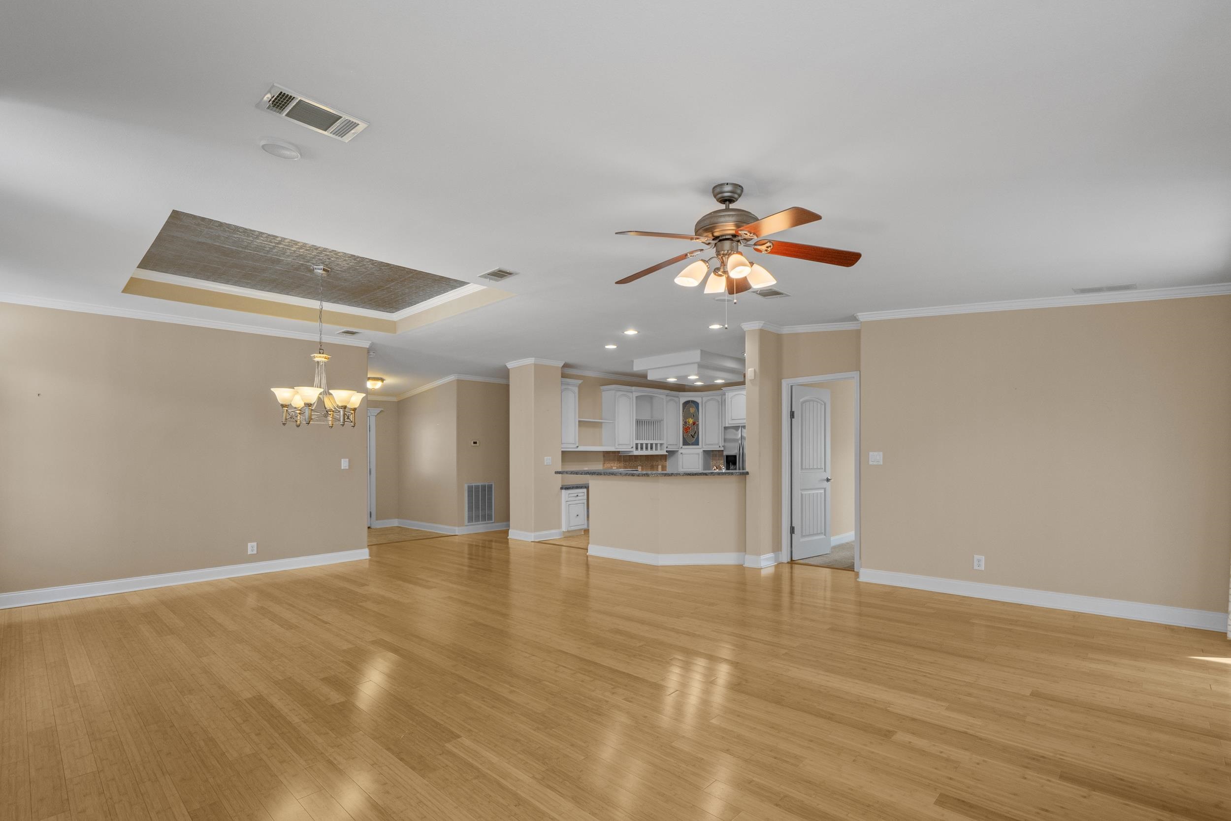 158 Wellspring Dr. Property Photo 11