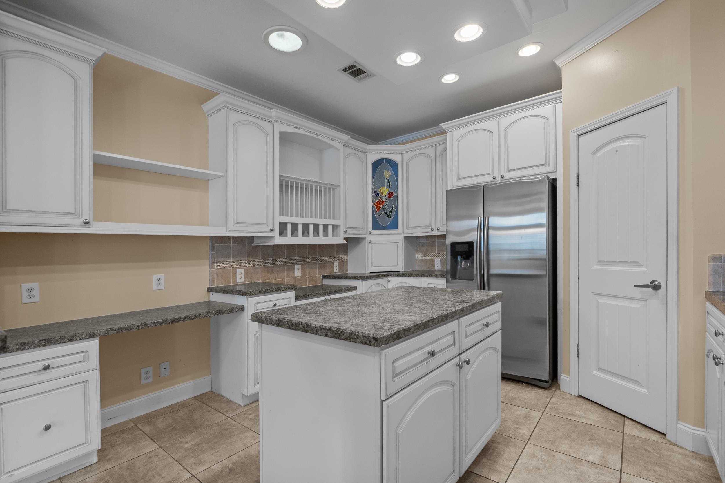 158 Wellspring Dr. Property Photo 20