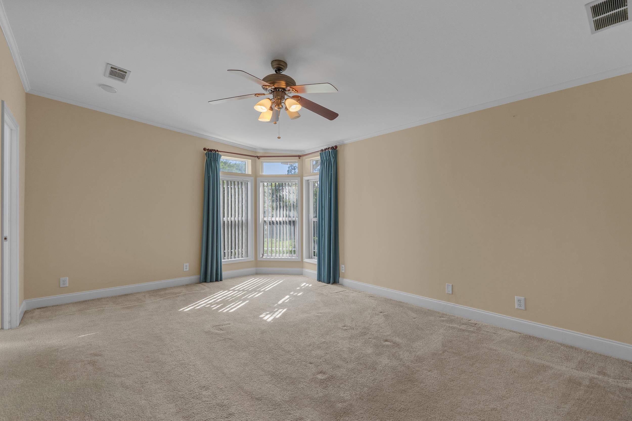 158 Wellspring Dr. Property Photo 22