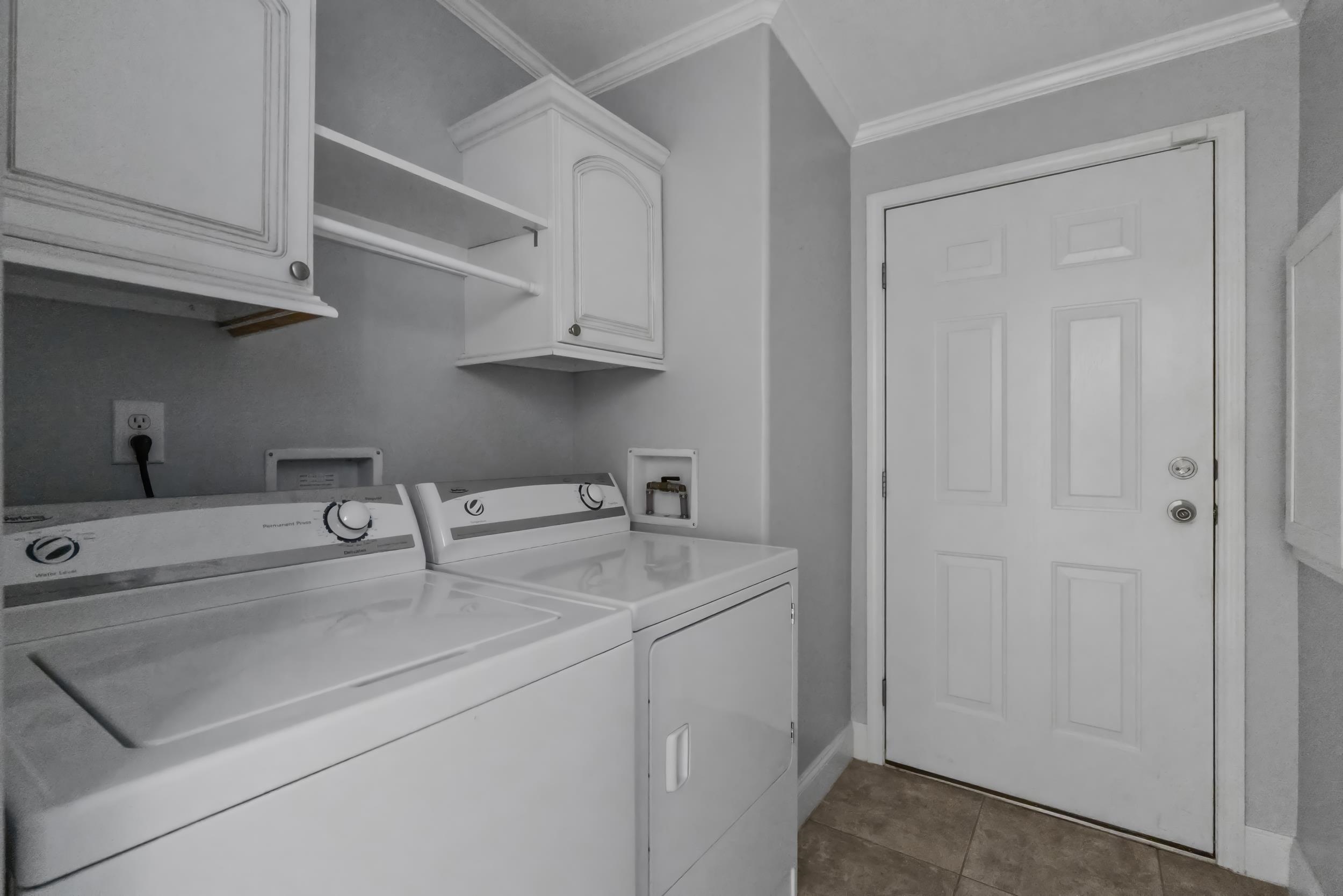 158 Wellspring Dr. Property Photo 30