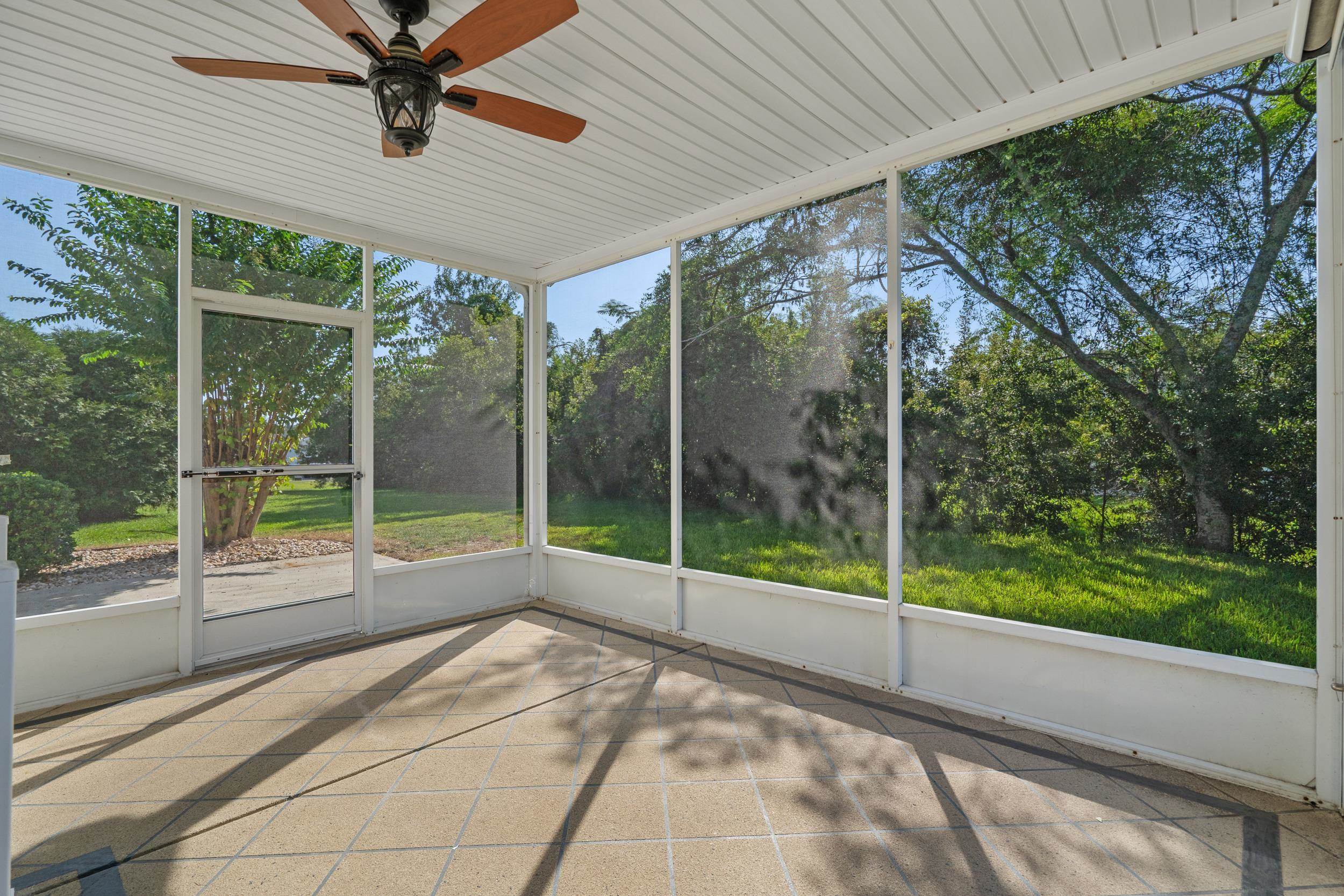 158 Wellspring Dr. Property Photo 31