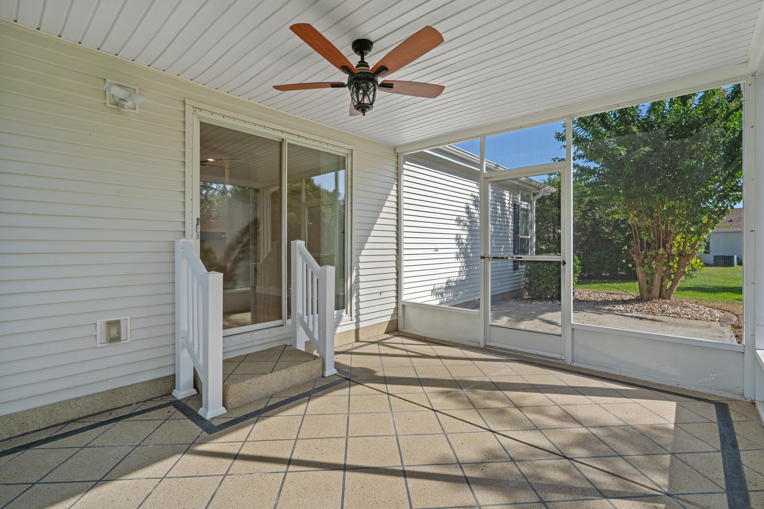 158 Wellspring Dr. Property Photo 33