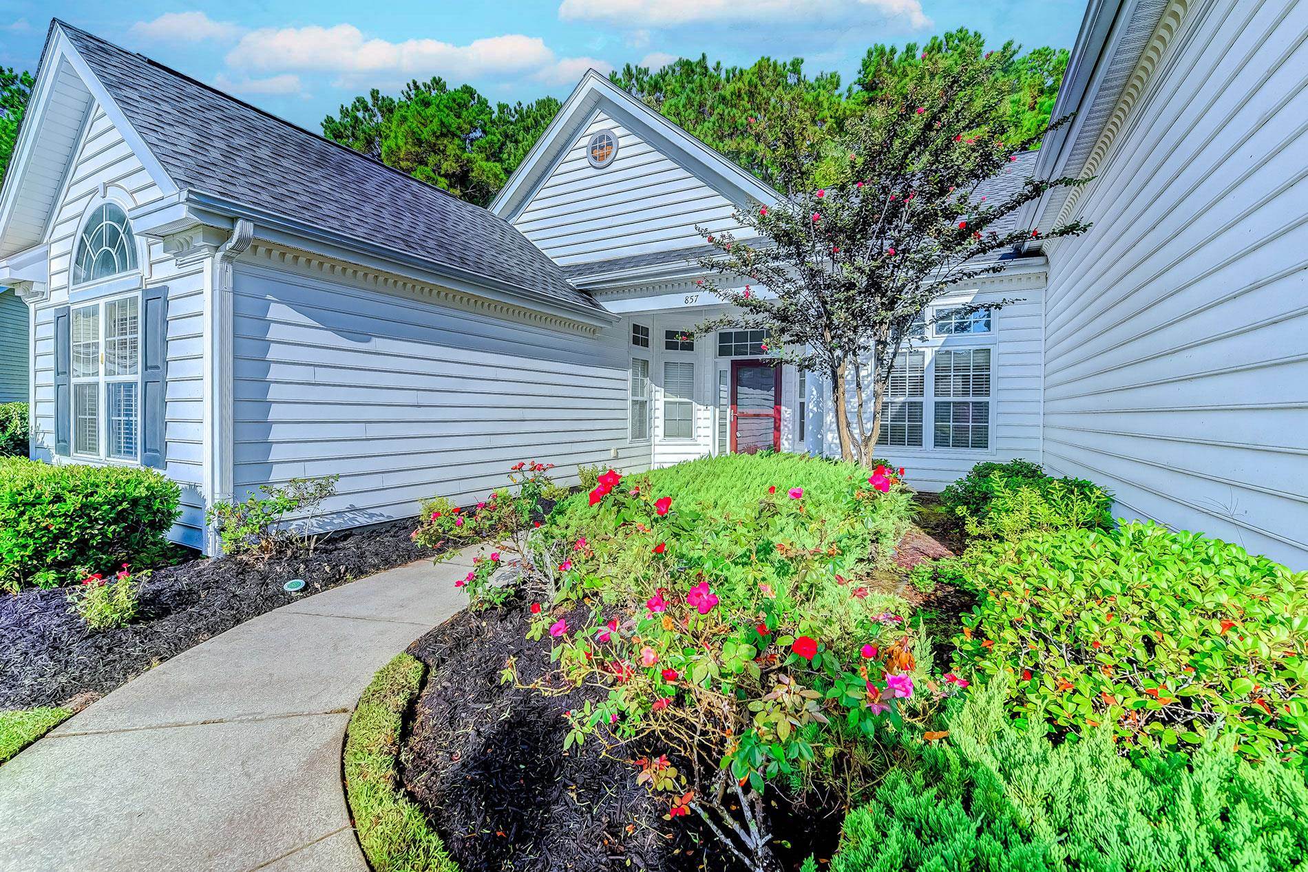 857 Castlebridge Dr. Property Photo 3