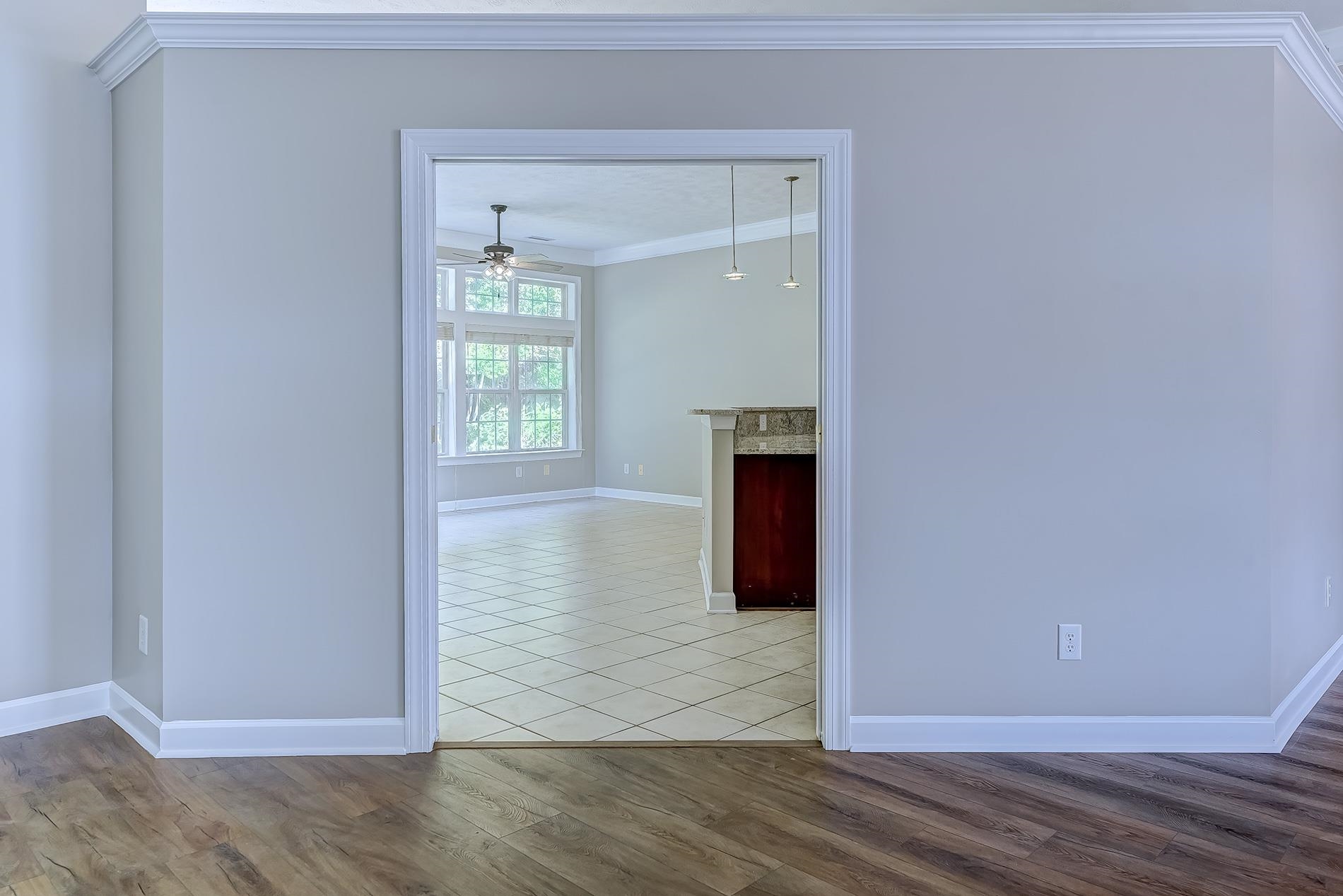 857 Castlebridge Dr. Property Photo 12